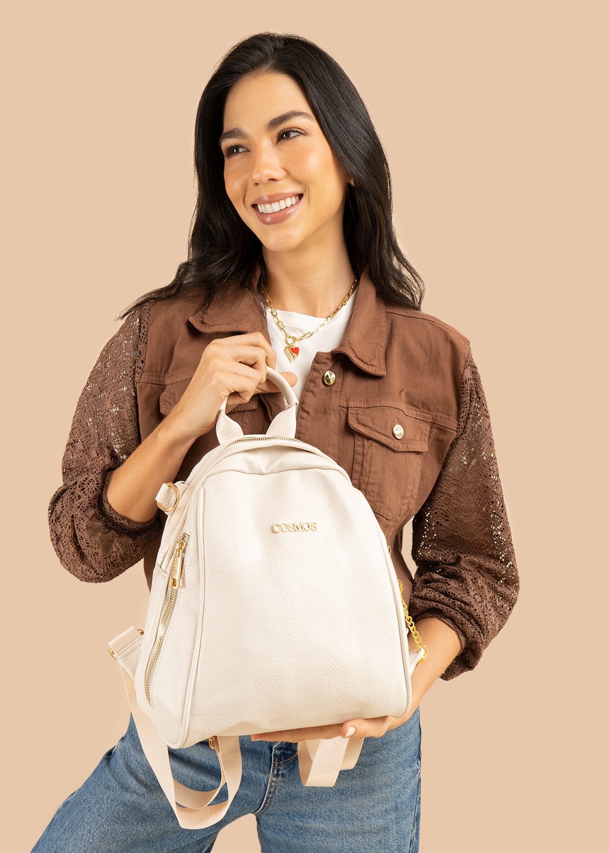 Morral en color crema con detalle de llavero 106326