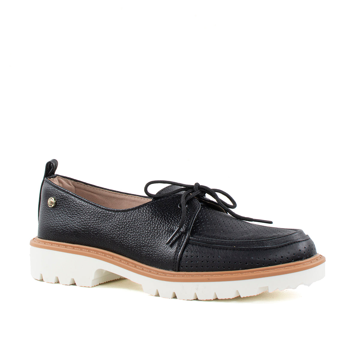 Mocasín de cuero color negro, para dama