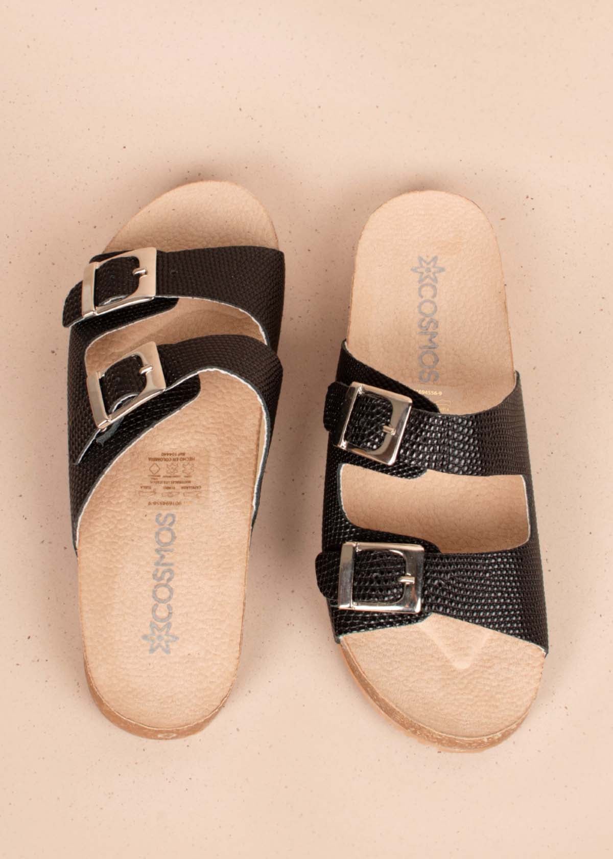 Sandalias en cuero color negro con correas ajustables 104442