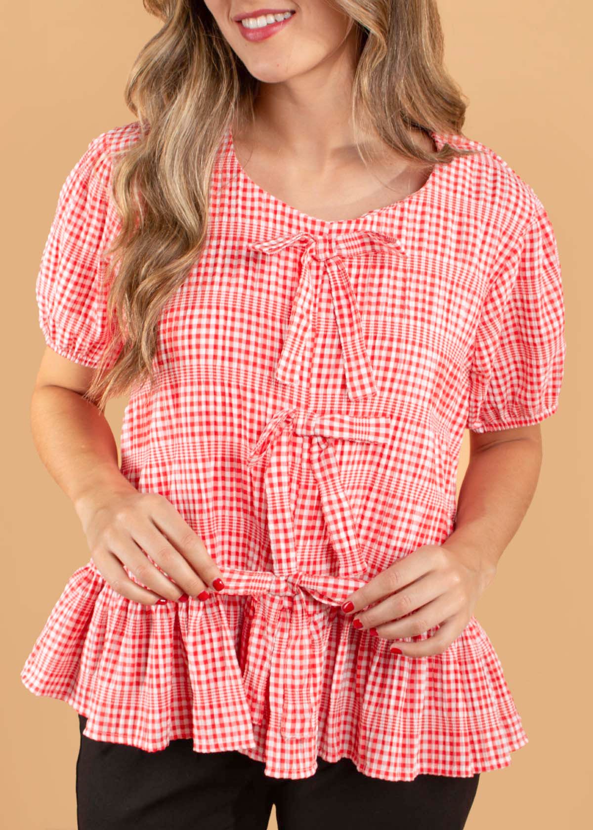 Blusa peplum color rojo con moños y cuadros vichy 104569
