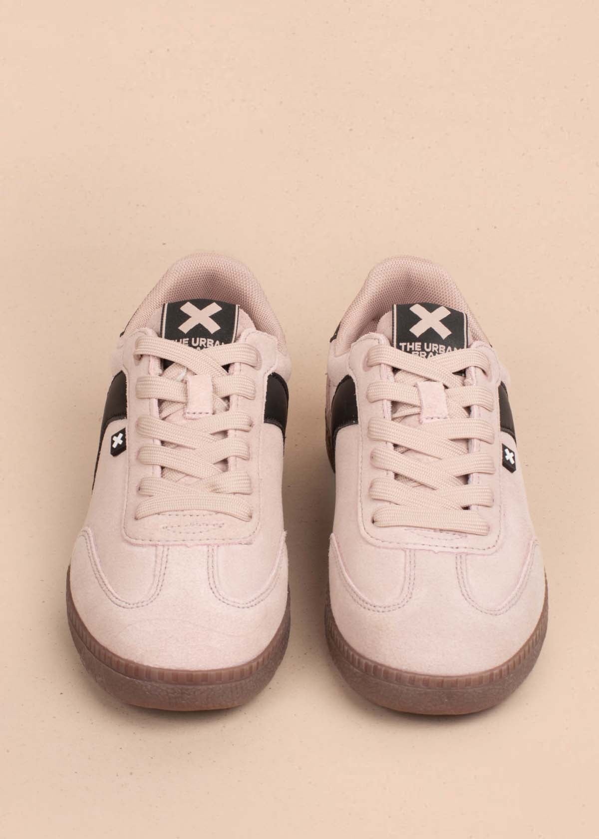 Tenis casuales en cuero color nude 105028