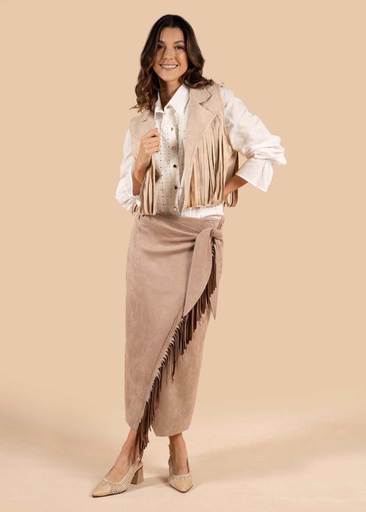 Falda larga color camel con flecos 105205