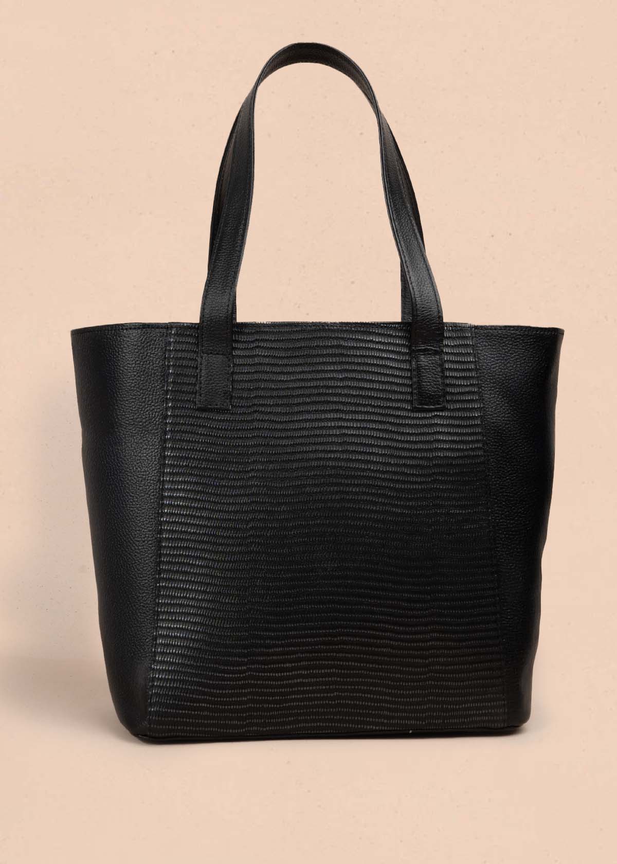 BOLSO SHOPPING EN CUERO NEGRO 105309