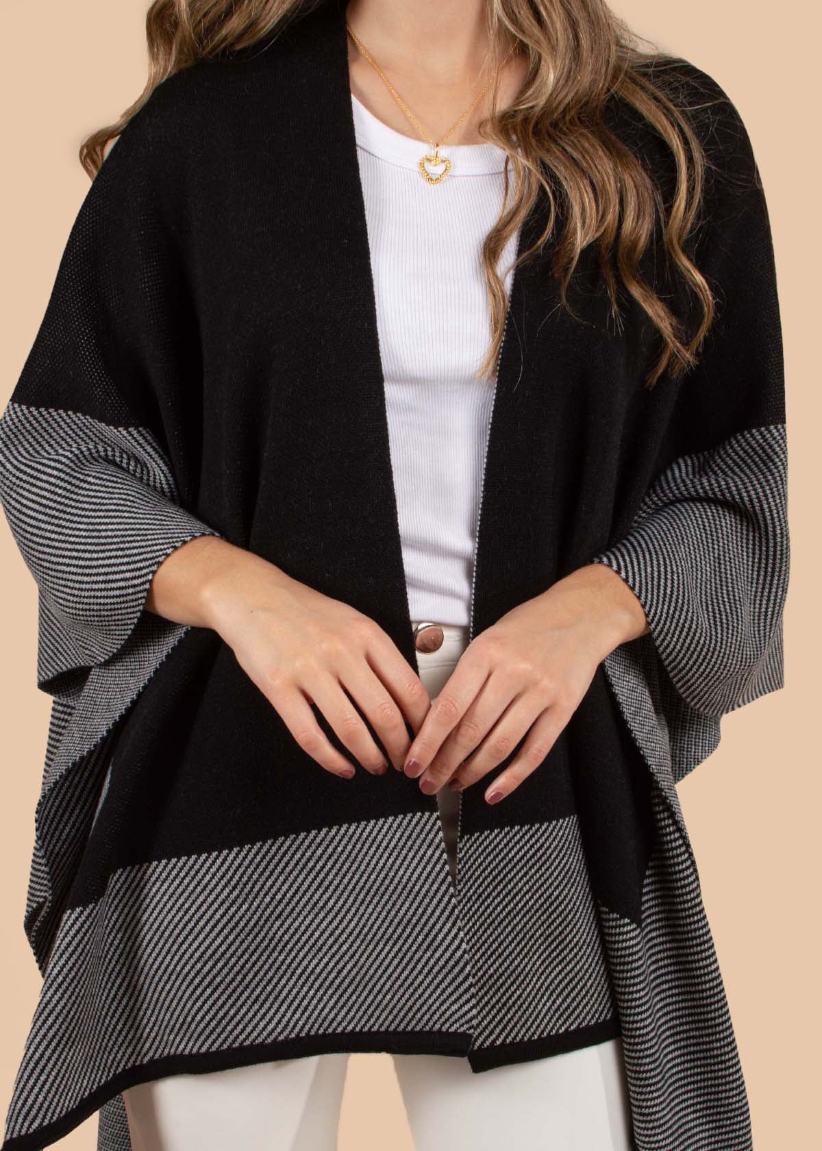Chalina tejida color negro 105346