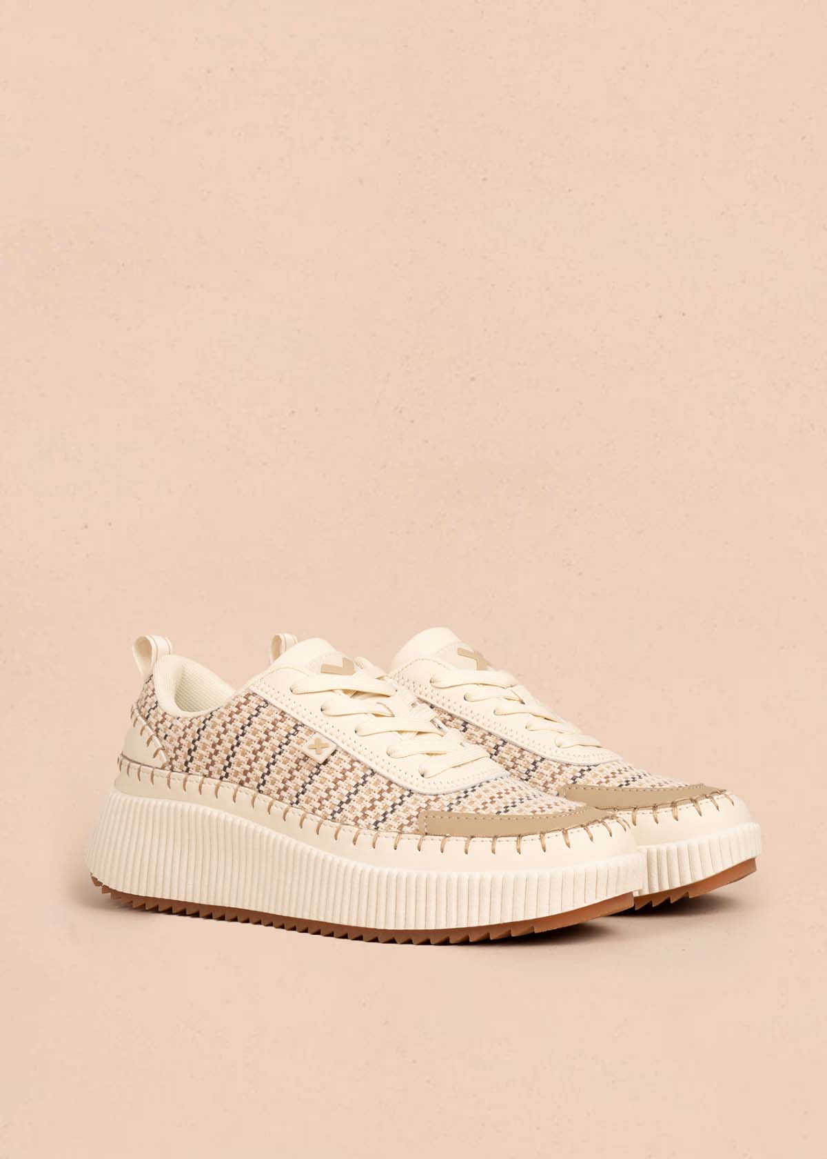 Tenis casuales color beige 105353