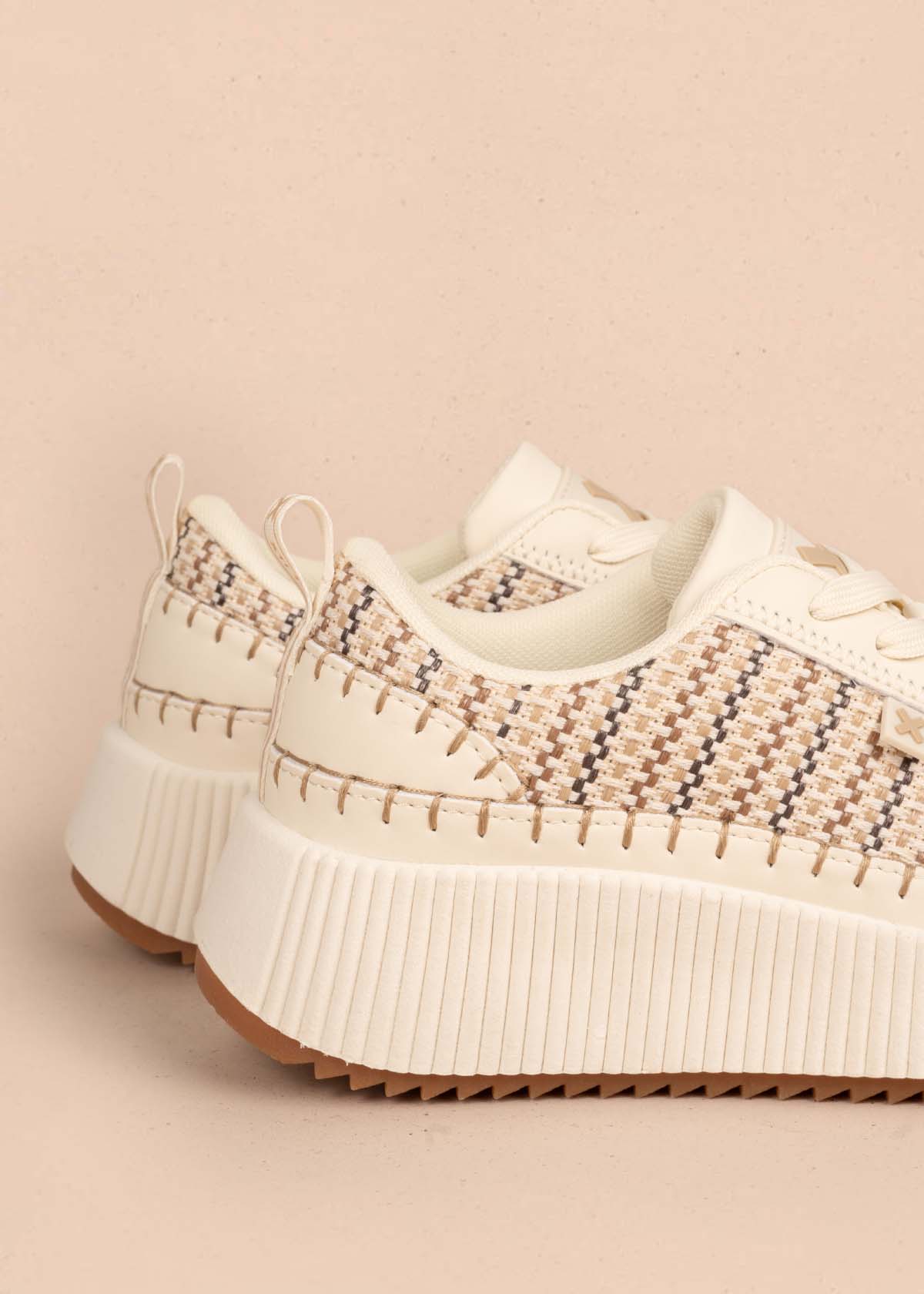 Tenis casuales color beige 105353