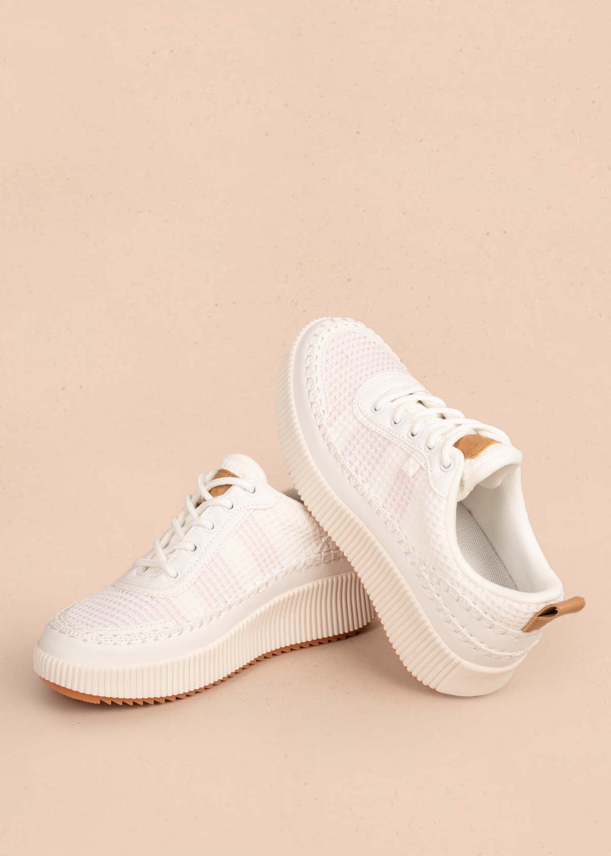Tenis casuales color blanco 105355