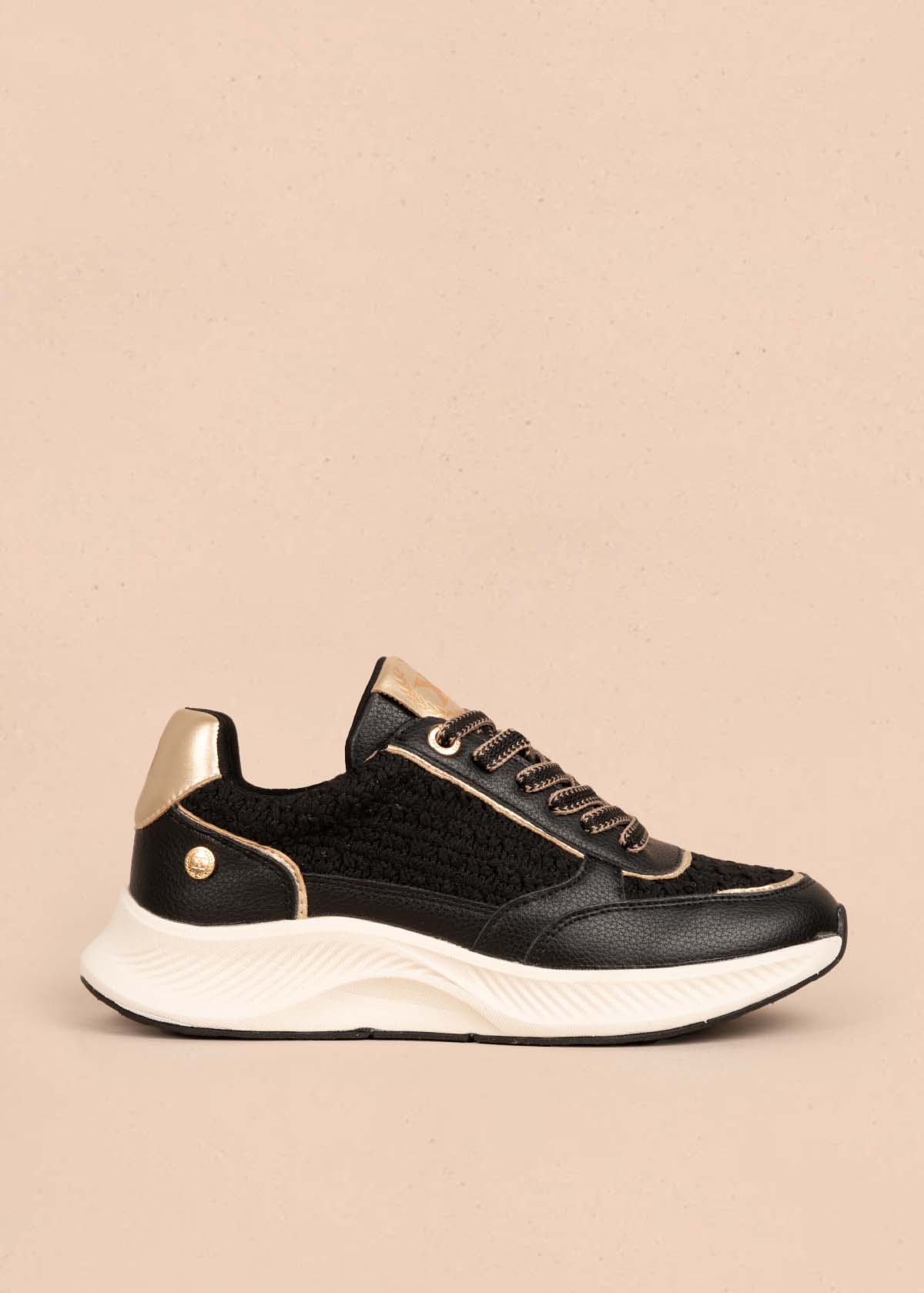 Tenis casuales color negro 105356