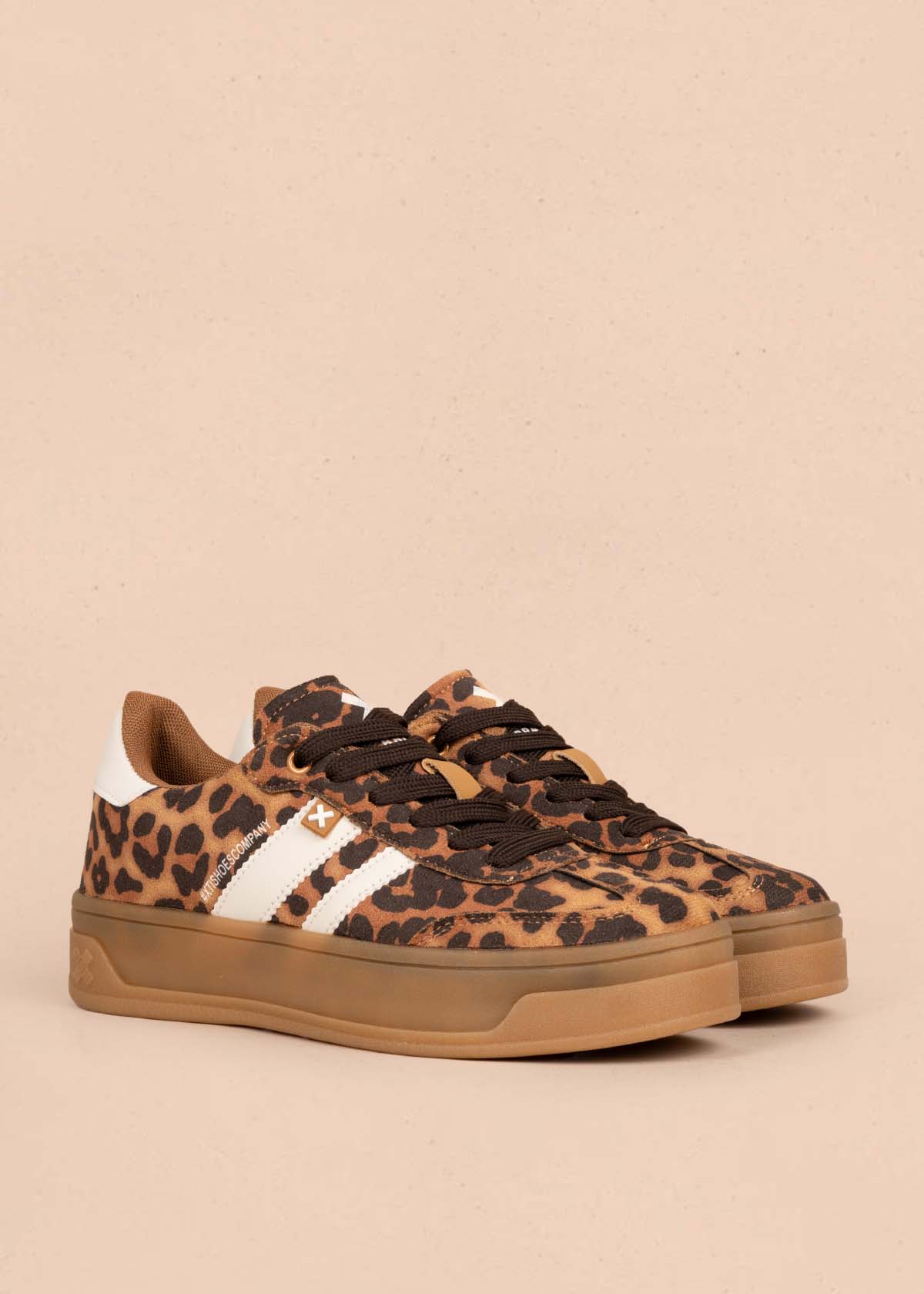 Tenis casuales color animal print 105359