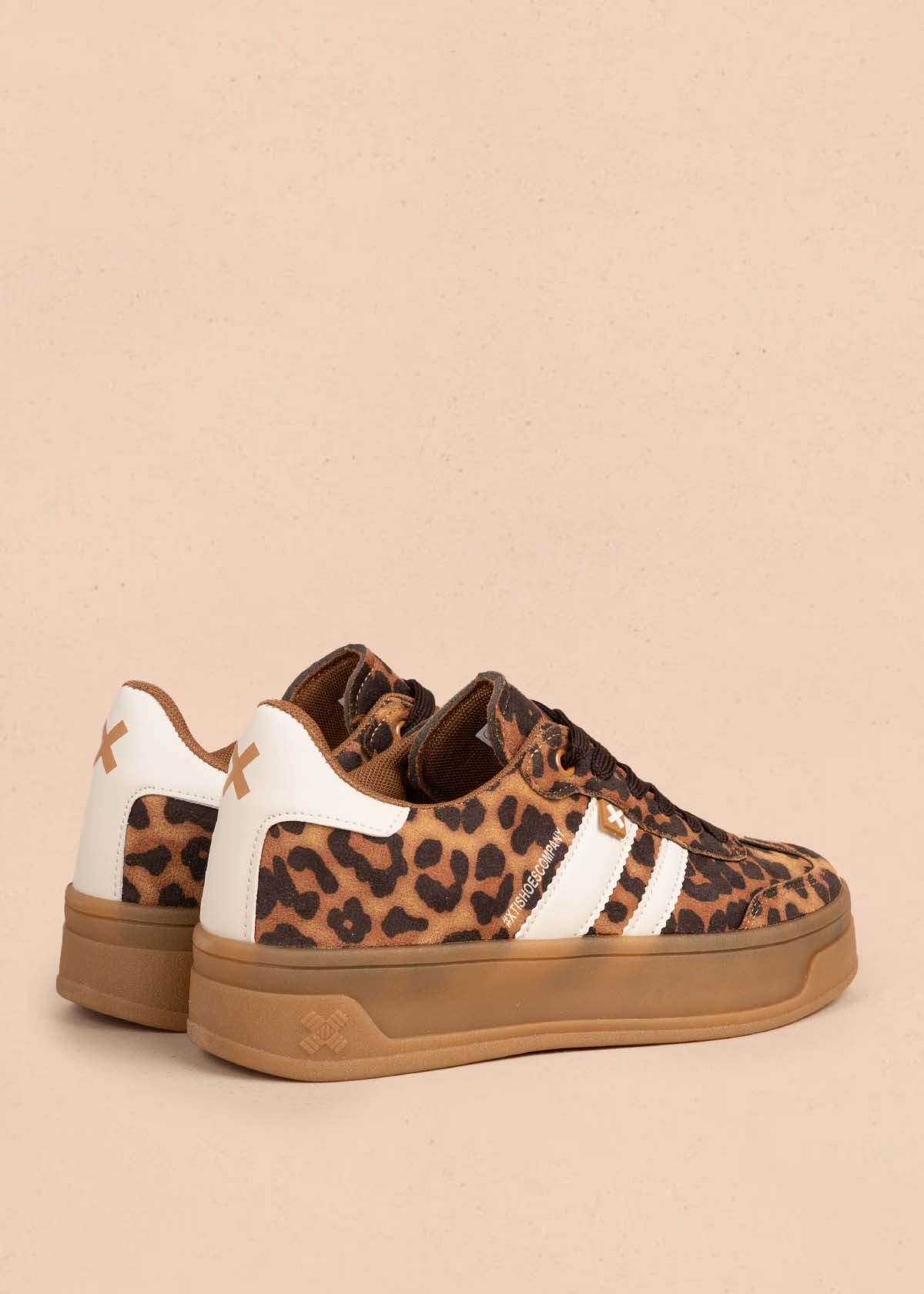 Tenis casuales color animal print 105359