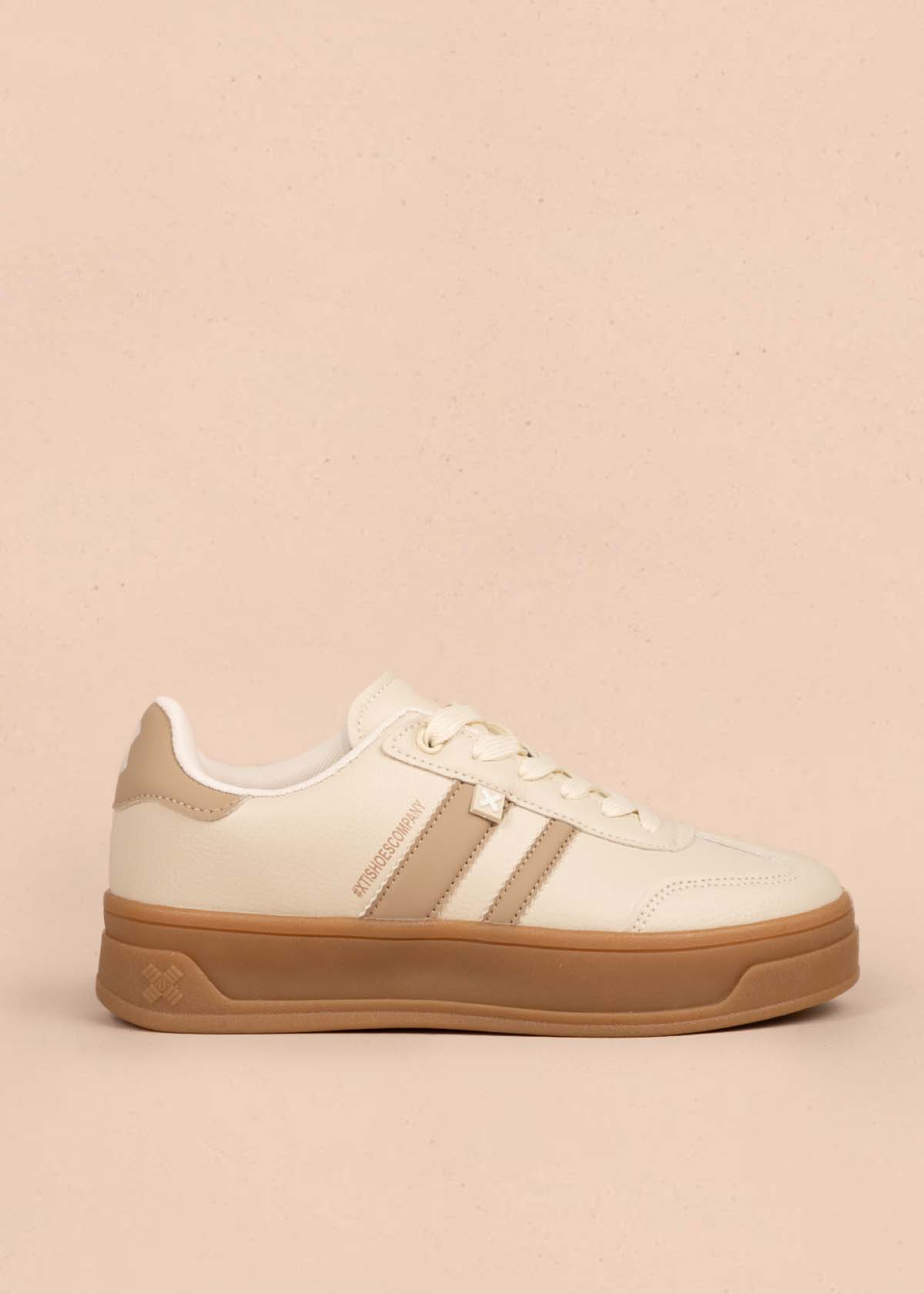 Tenis casuales color beige 105360