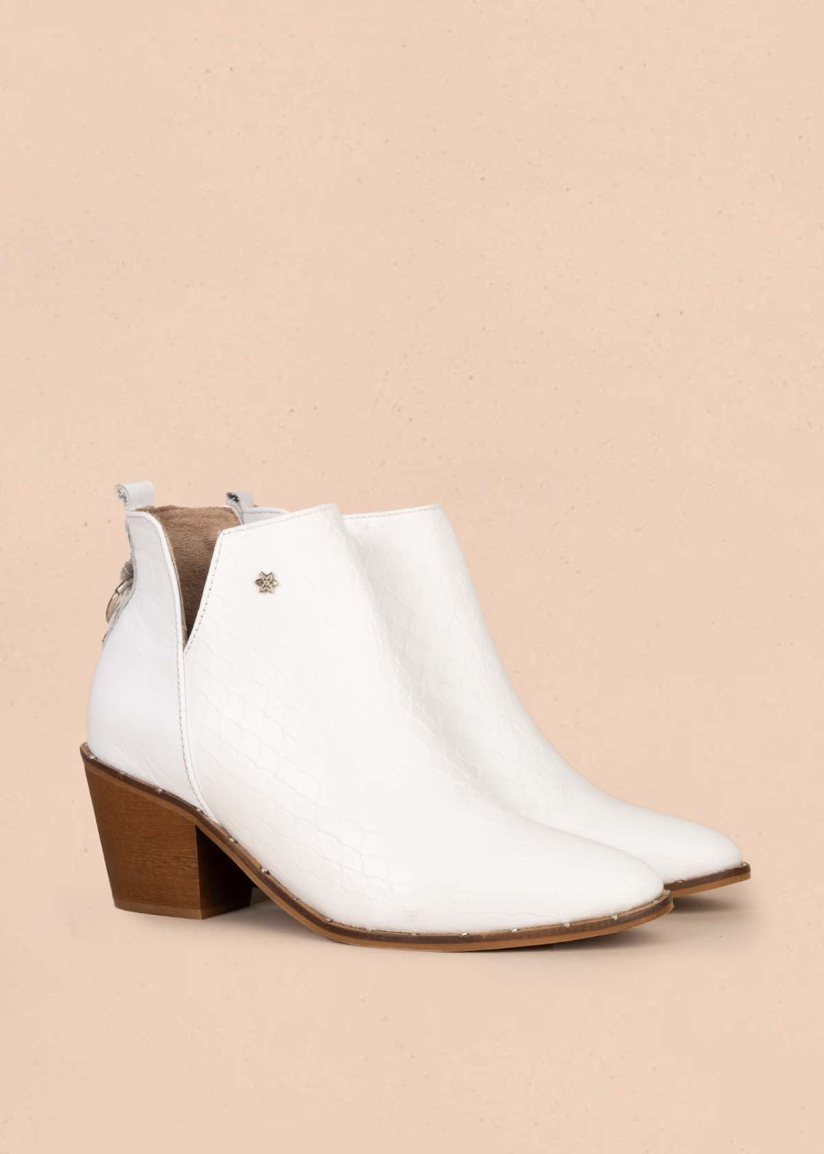 Botines en cuero color blanco 105413