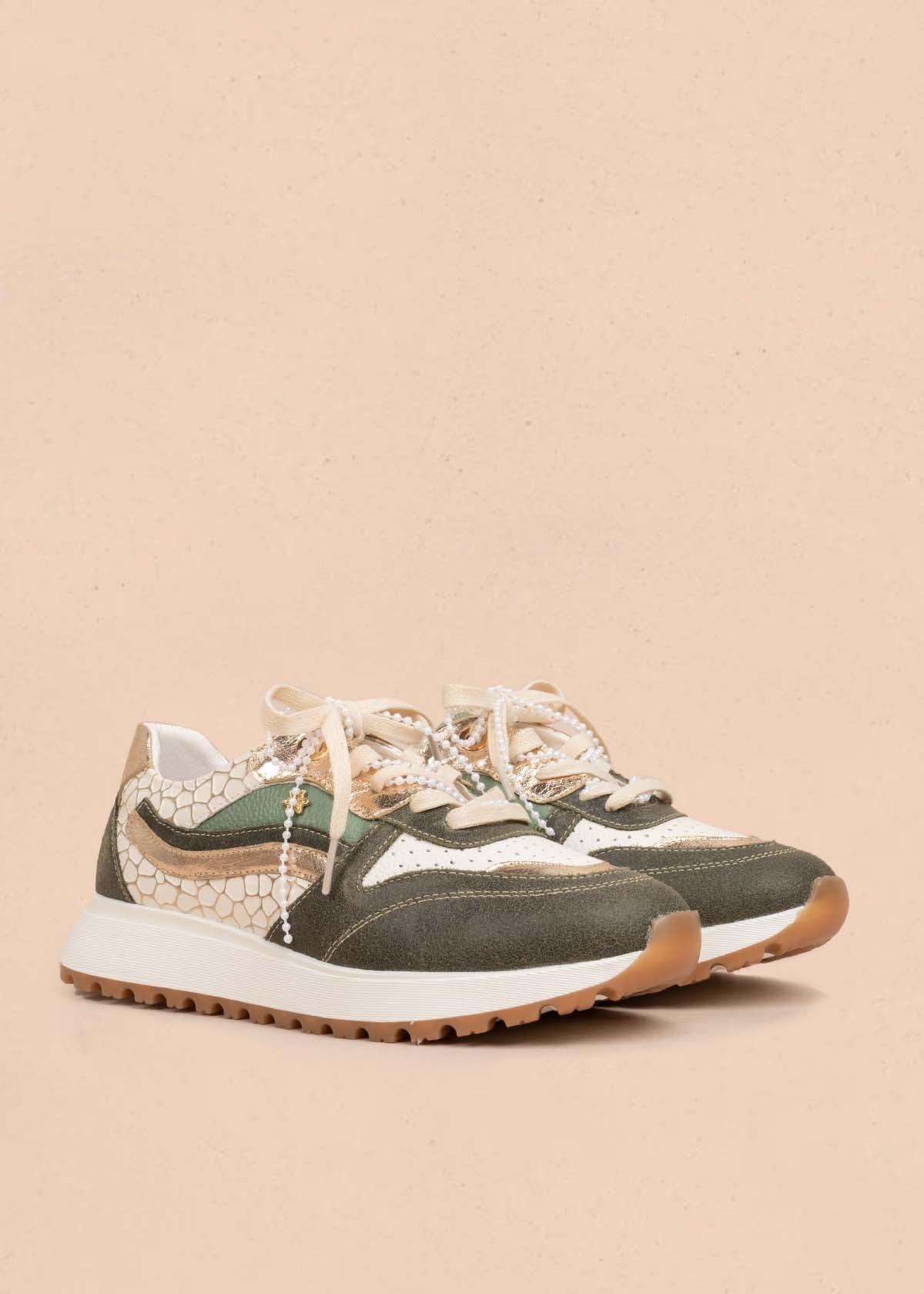 Tenis casuales en cuero color verde 105481