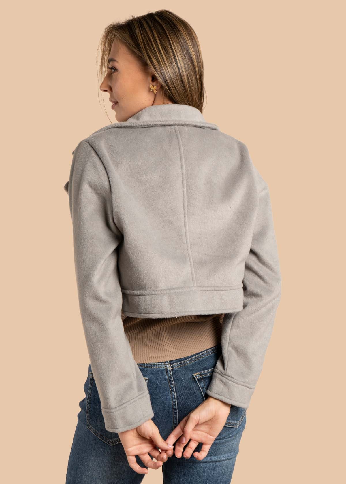 Chaqueta color gris 105499