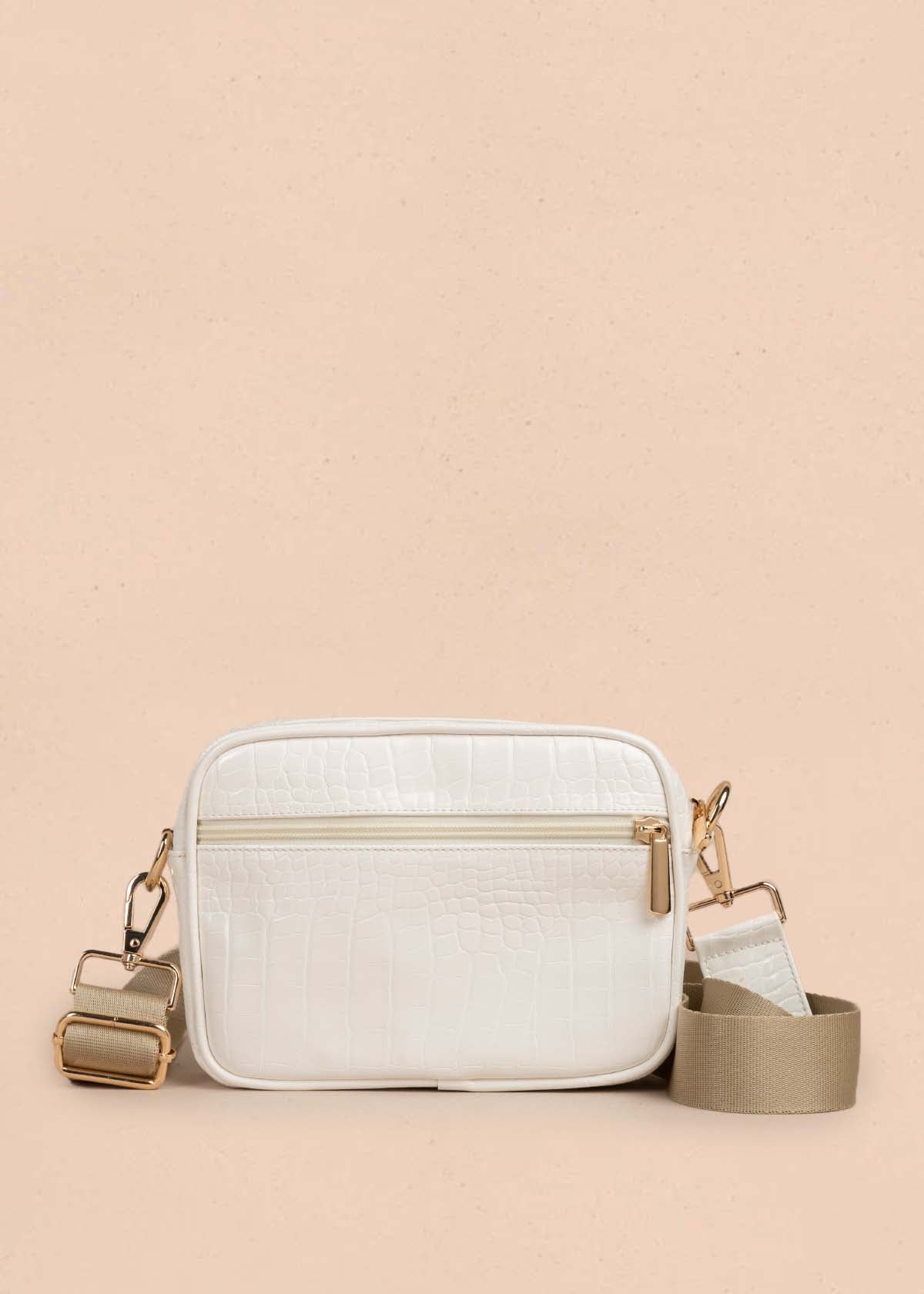 Bolso manos libres color blanco con textura croco 105565