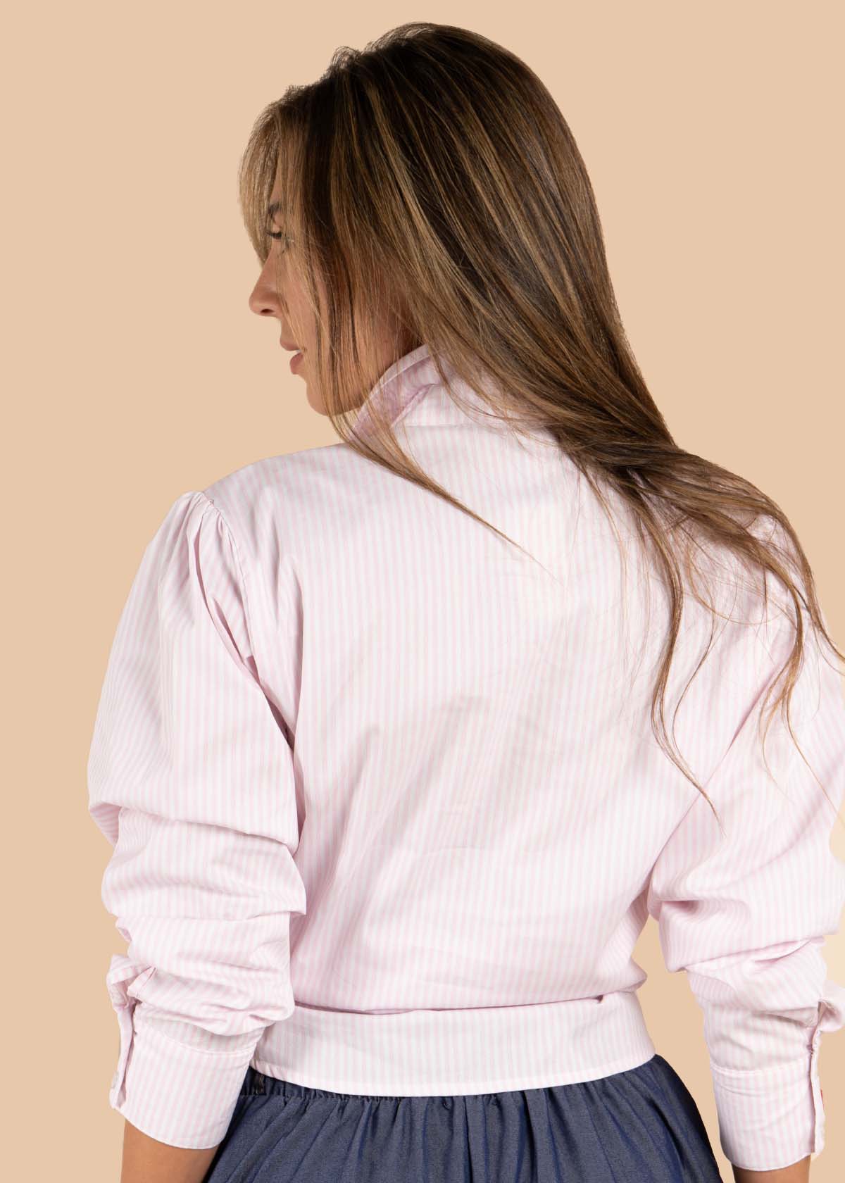 Blusa color rosado con rayas y corazones 105611