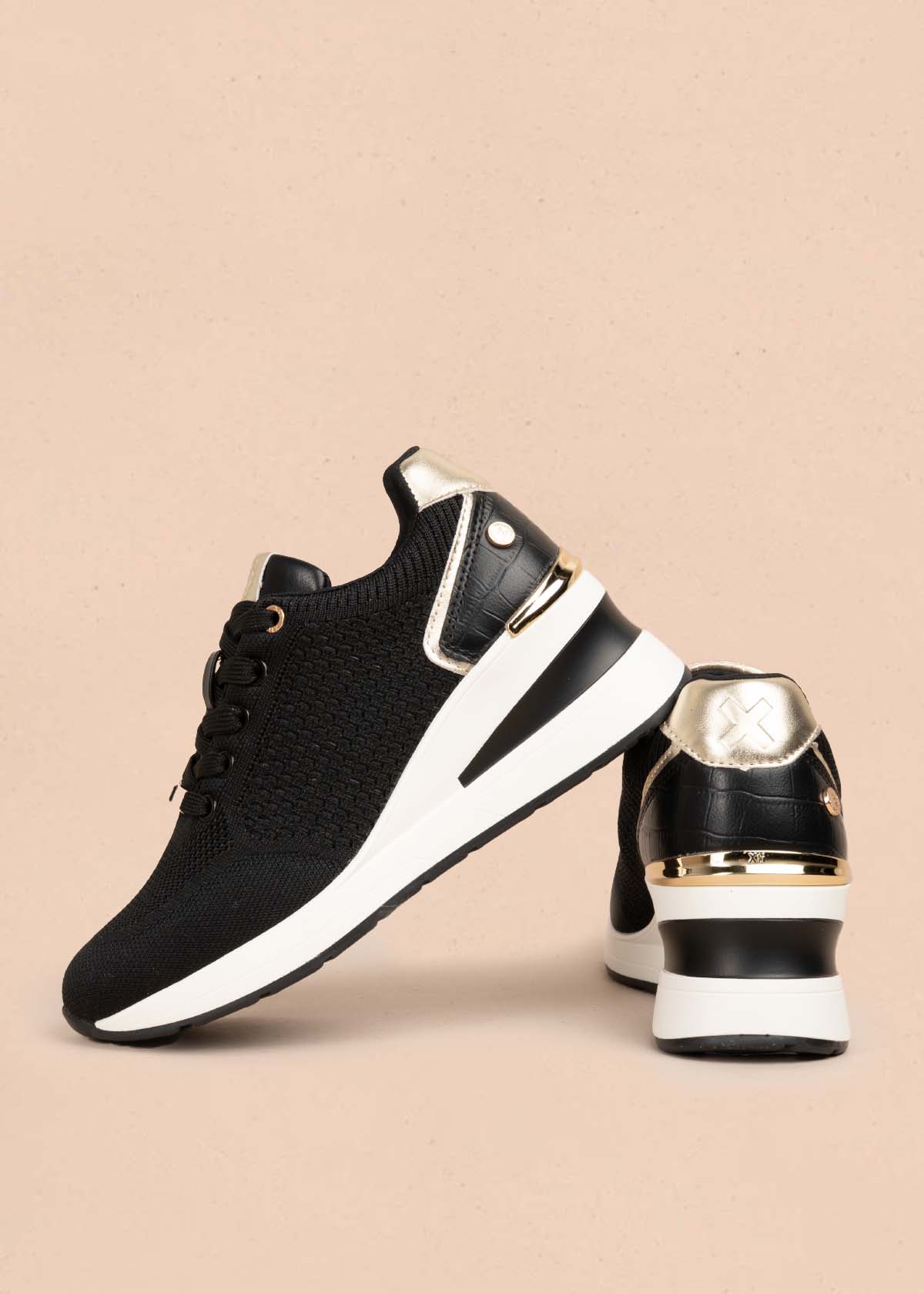 Tenis casuales color negro 105697
