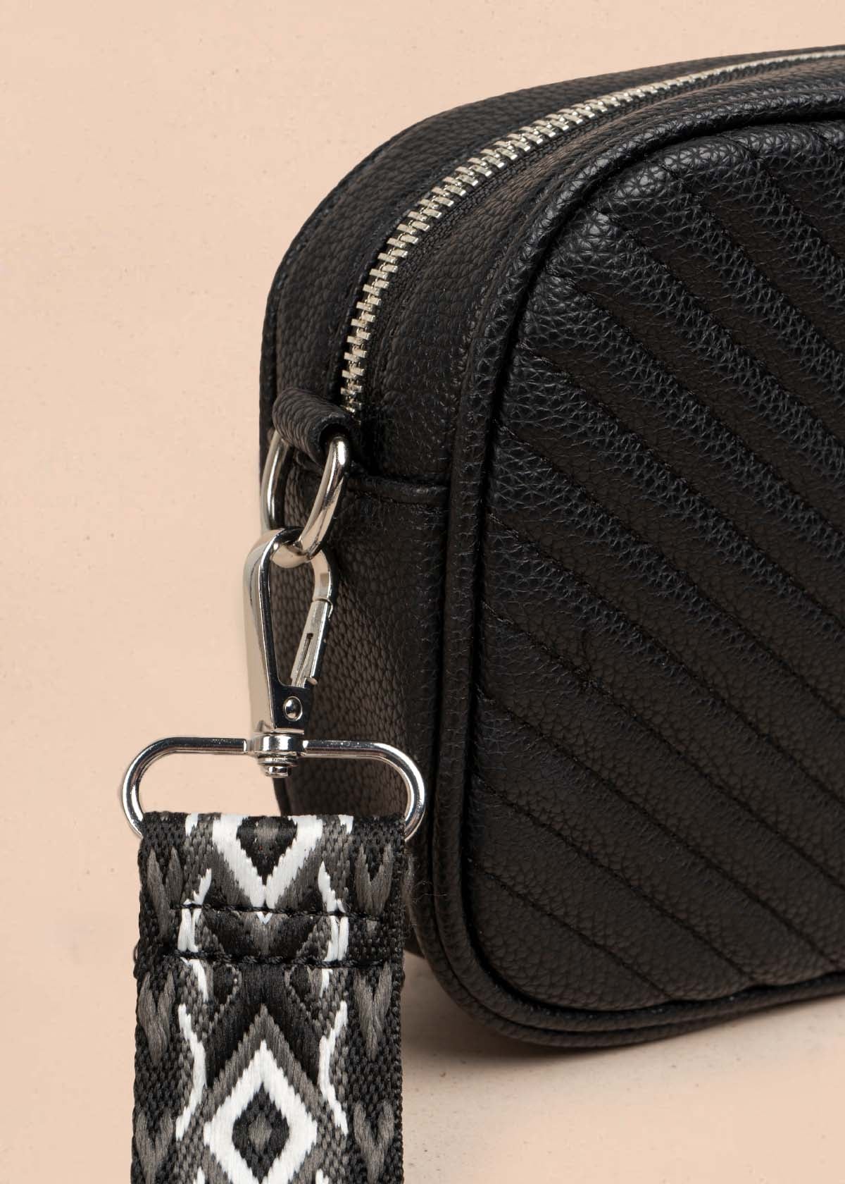 Bolso manos libres color negro 105754