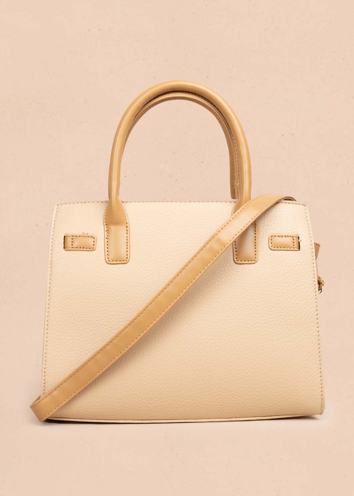 Bolso tipo cartera color beige con pañoleta 105769