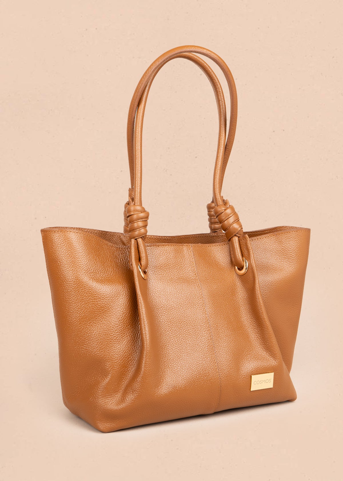 Bolso tipo cartera en cuero color miel 105782