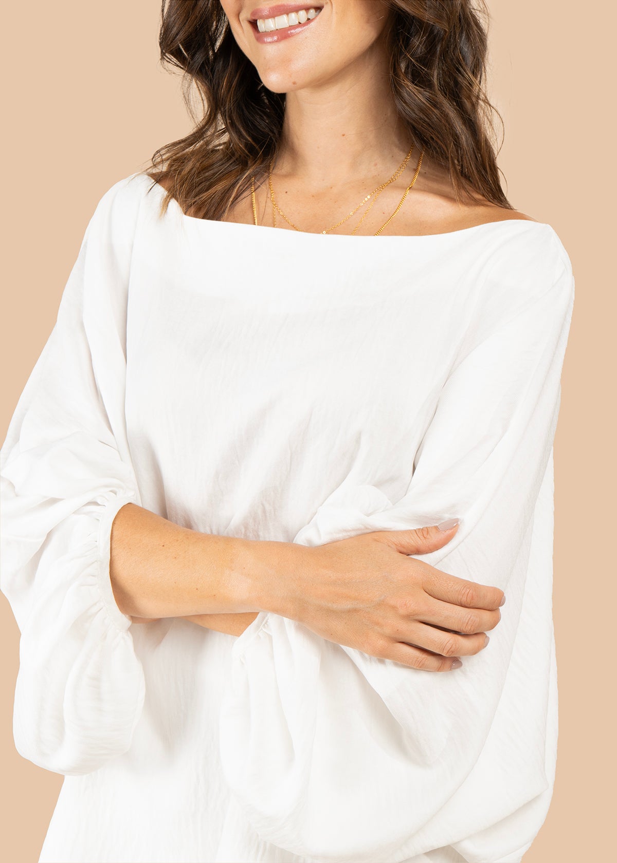 Blusa color blanco cuello bandeja 105793