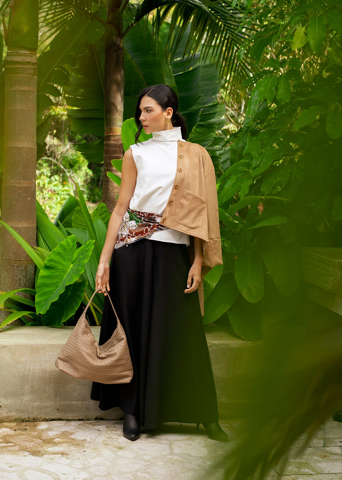 Chaqueta color camel con botones efecto carey 105835