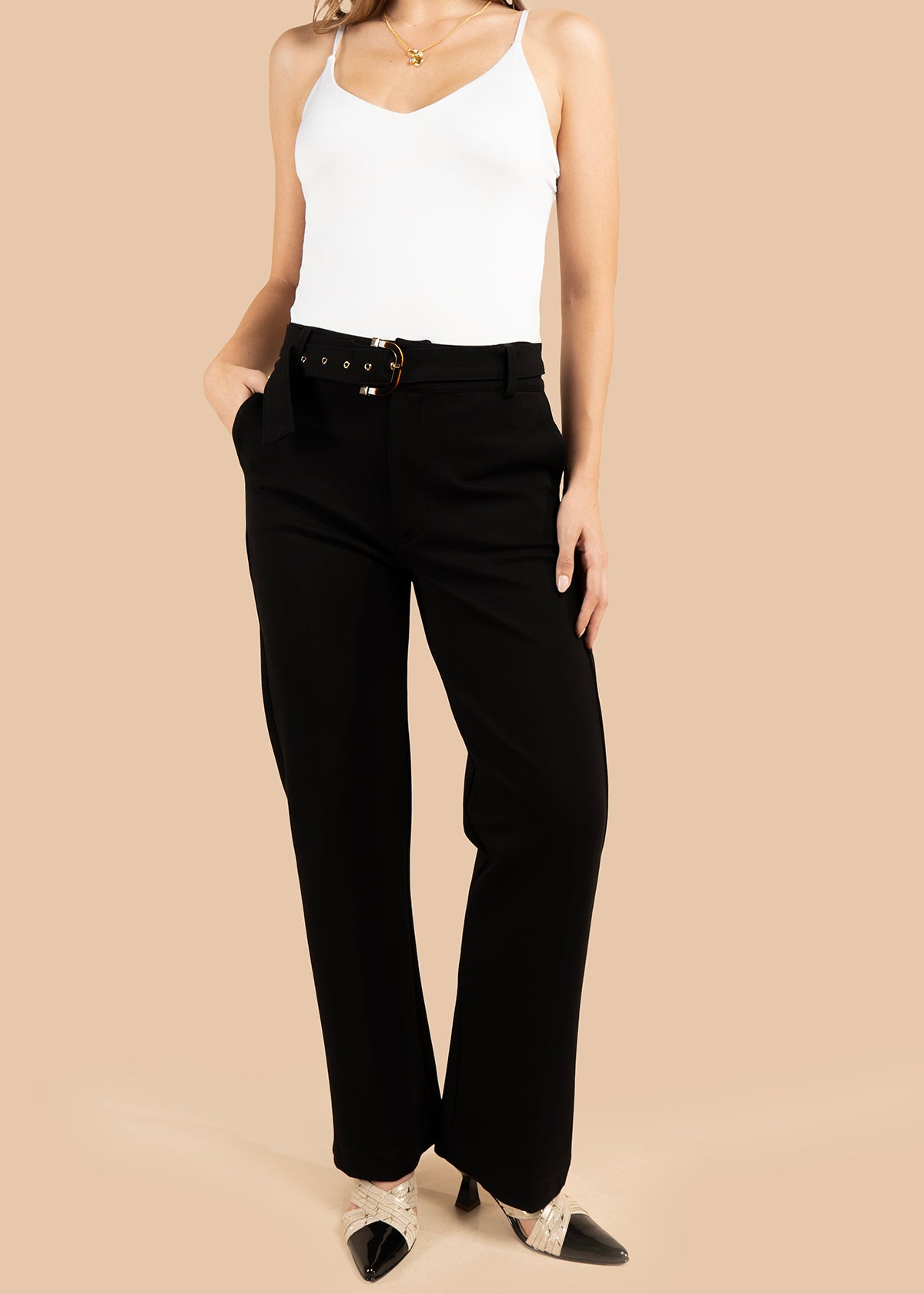 Pantalón color negro 105857