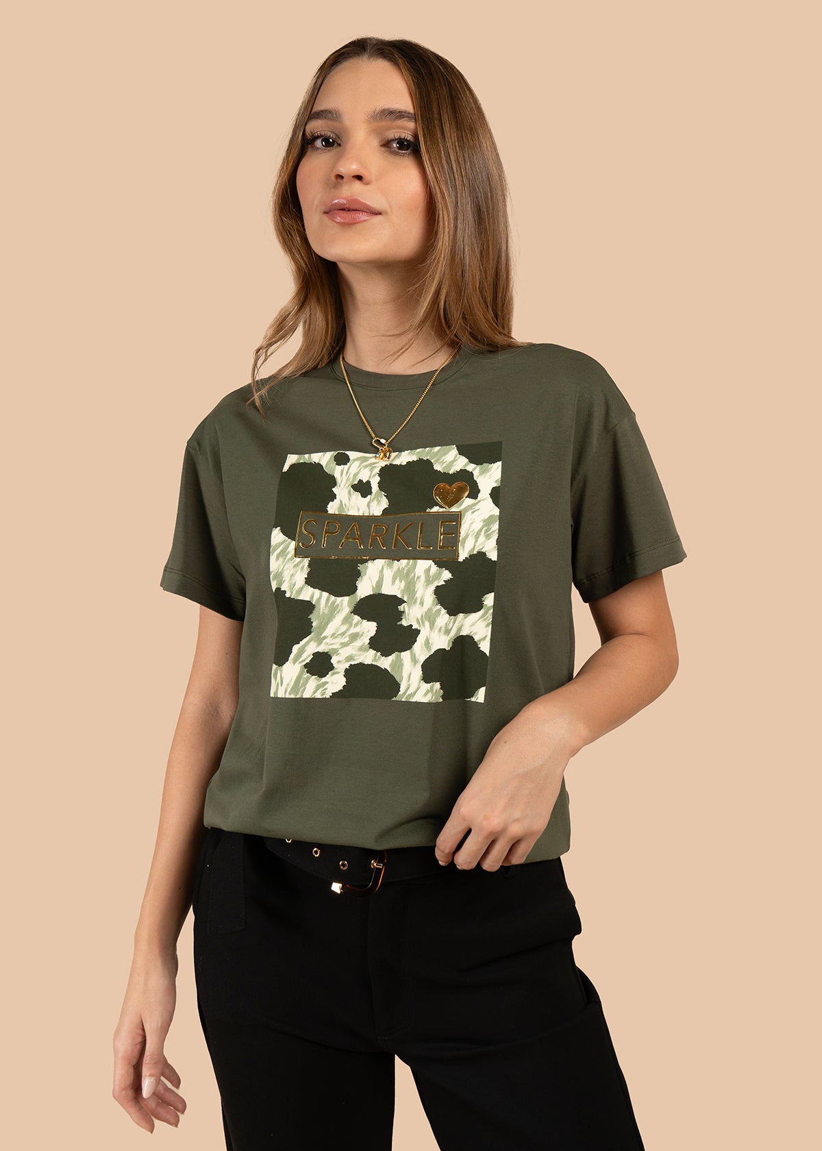 Camiseta color verde con estampado 105883