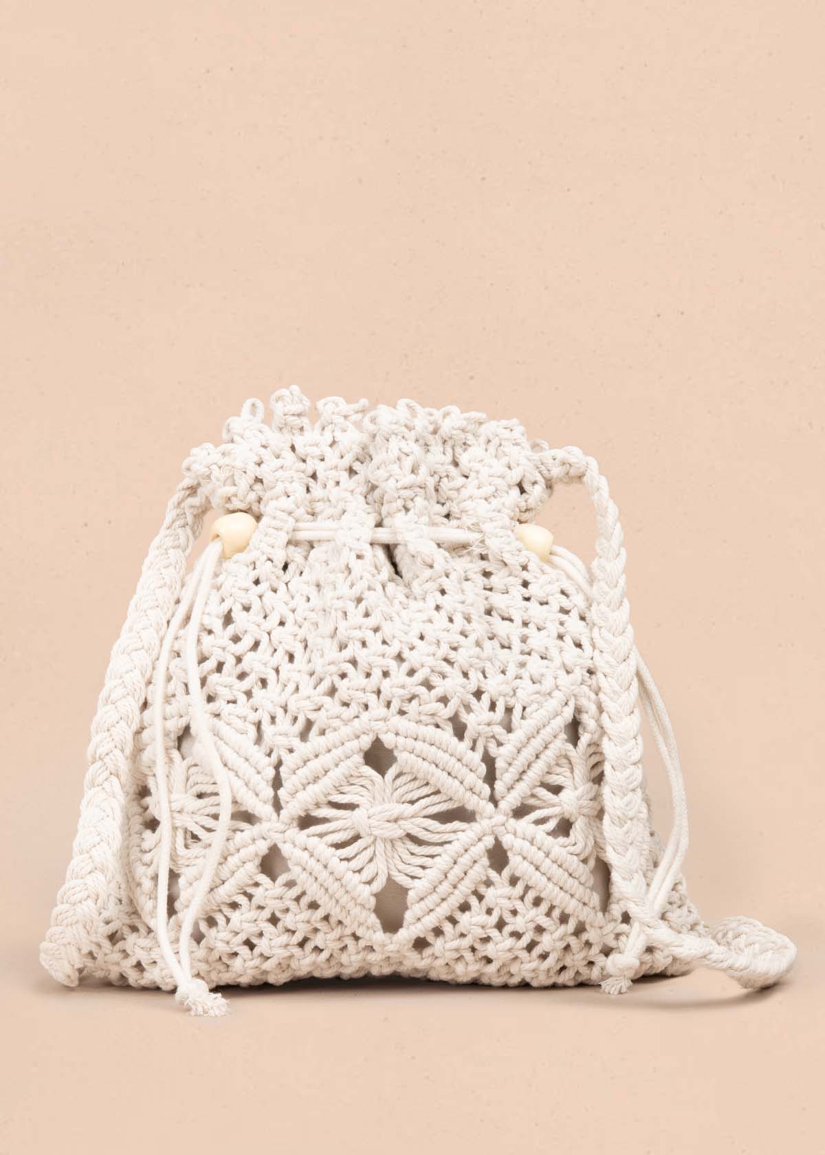 Bolso en tejido color beige tipo saco 105939