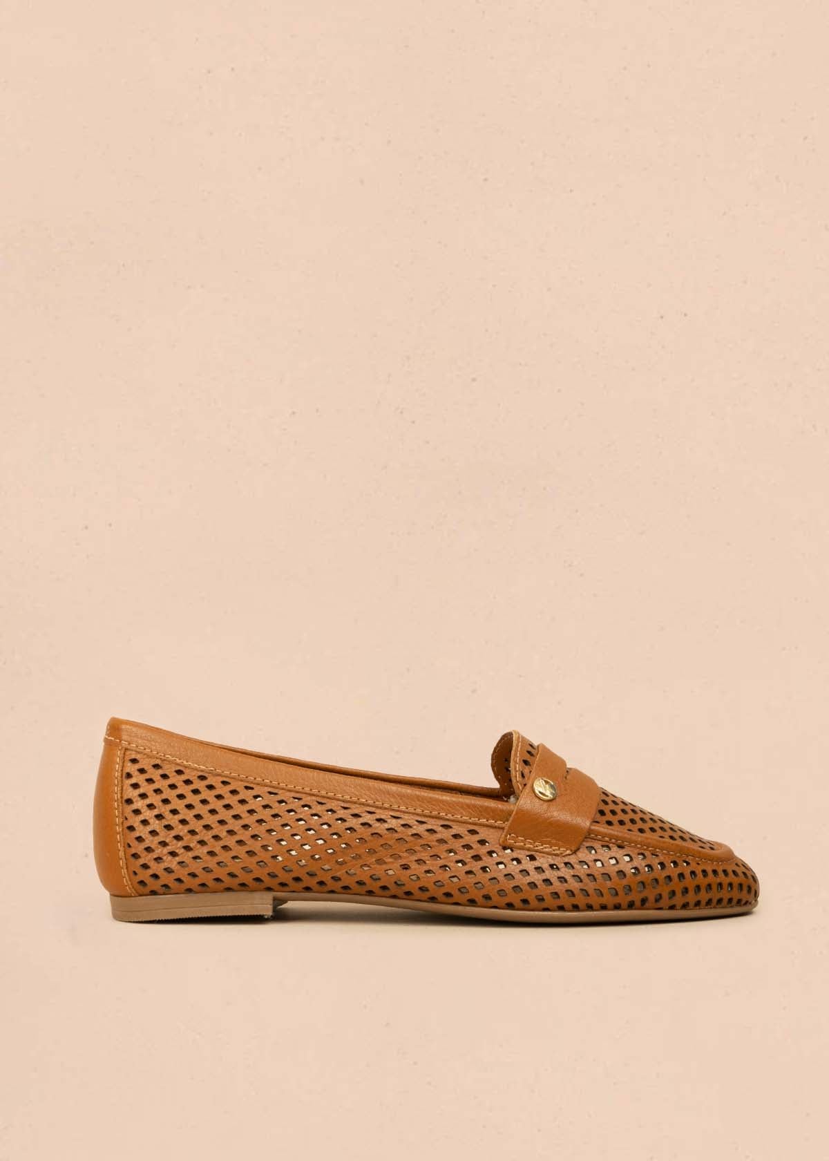 Mocasines en cuero color miel con perforaciones 105989