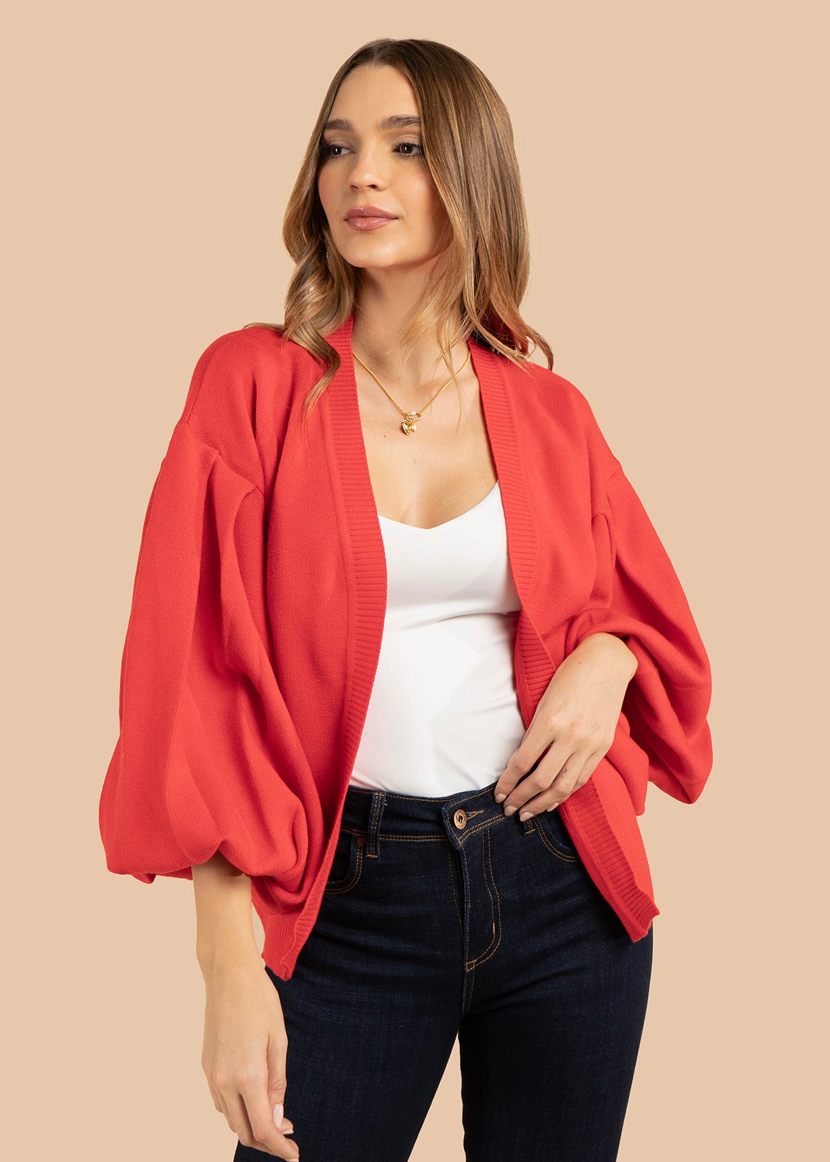 Saco color rojo con mangas globo 106066