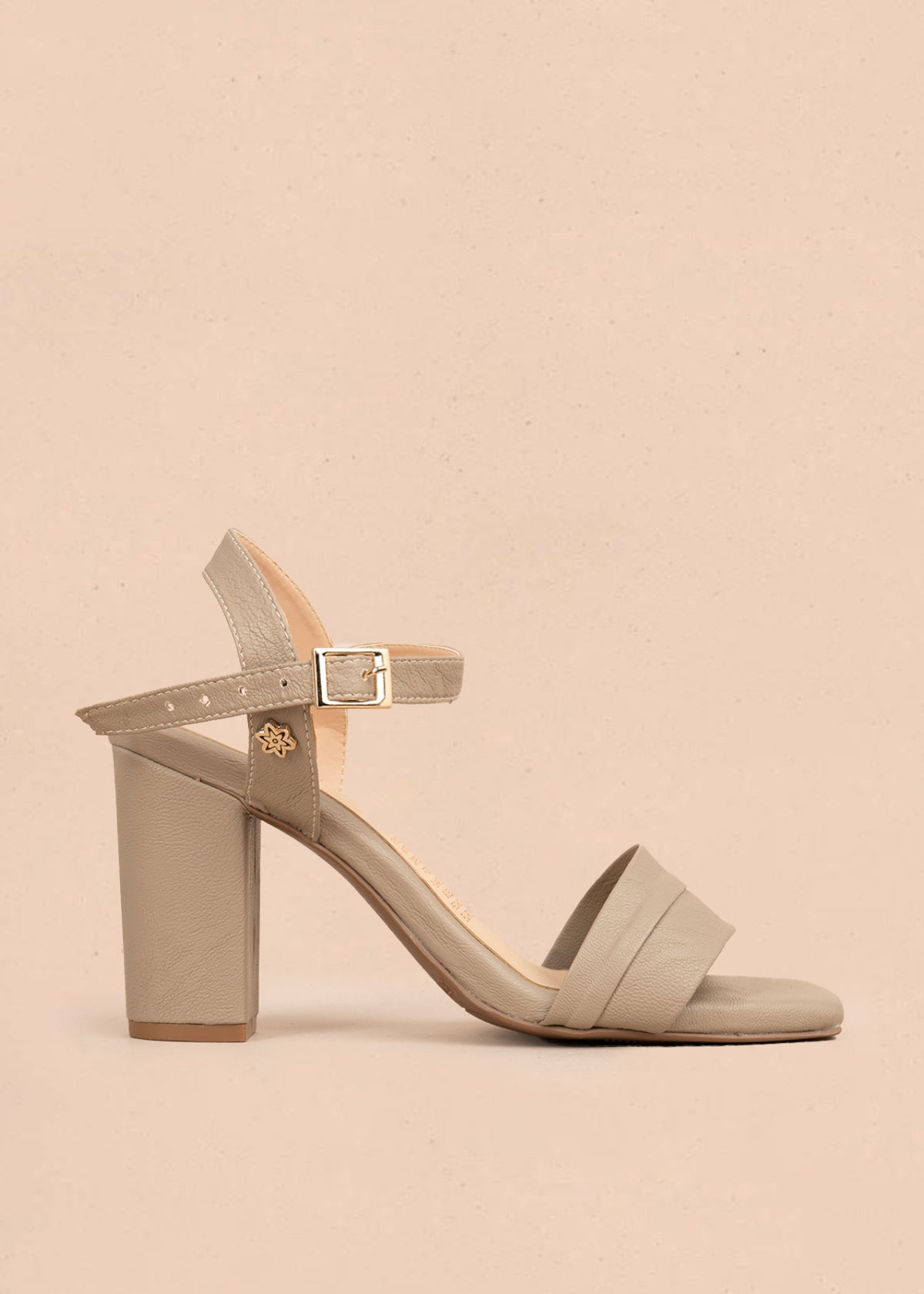 Sandalias altas color taupe 106090