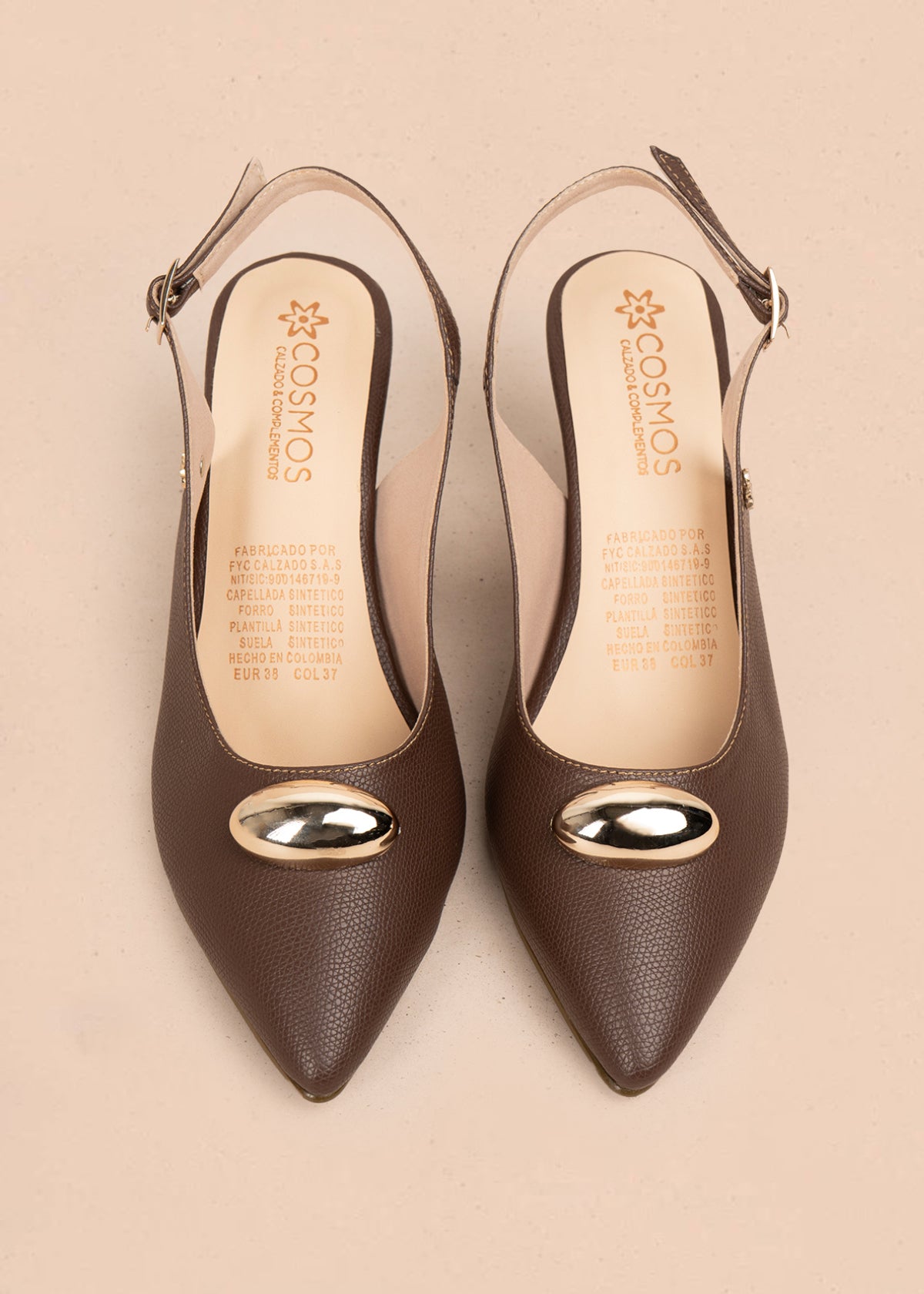 Tacones trabilla color miel con detalle metálico 106097