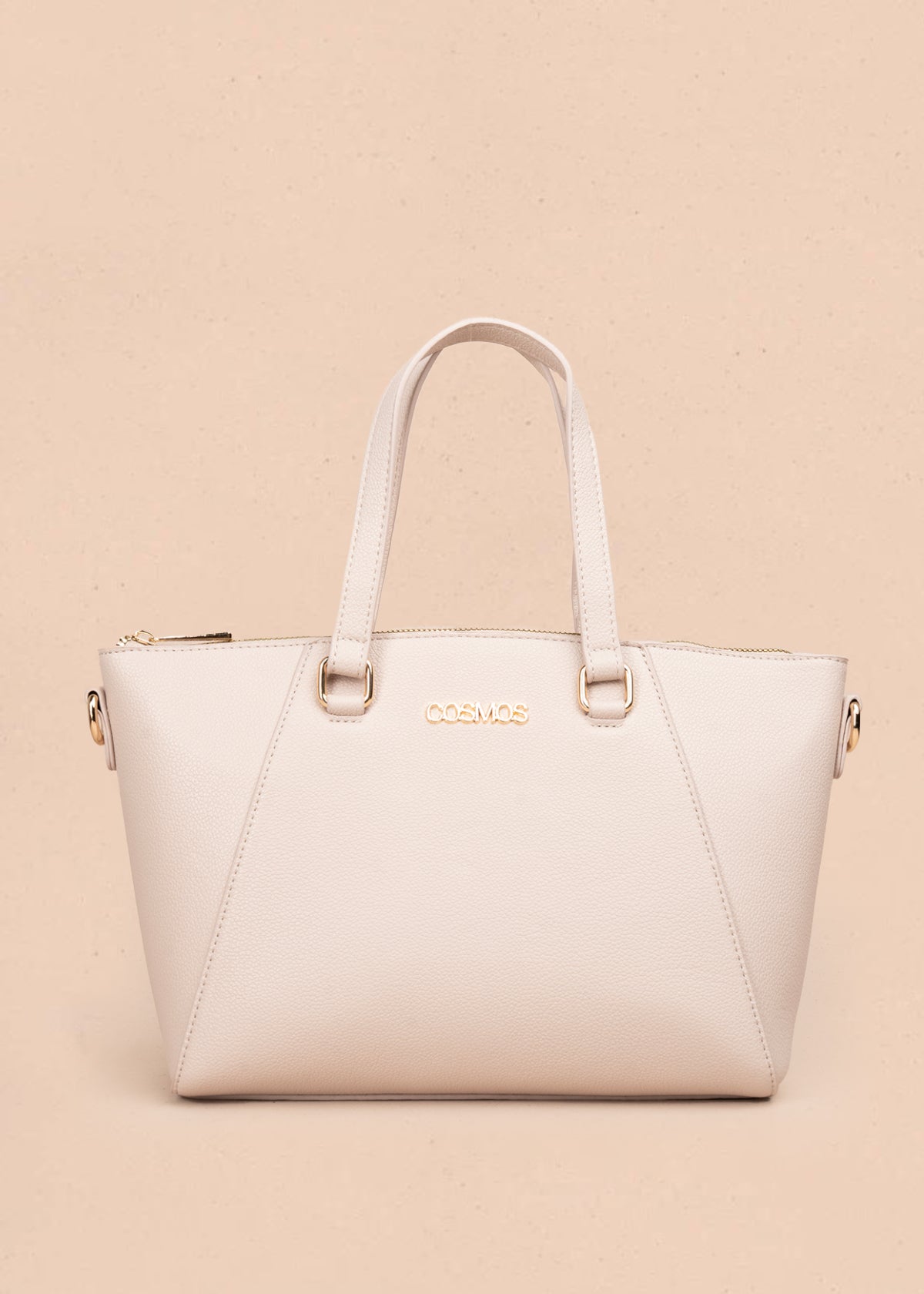 Bolso tipo cartera color nude con herrajes dorados 106178