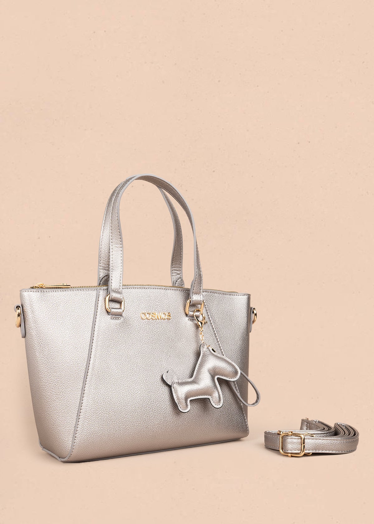 Bolso tipo cartera color plomo con herrajes dorados 106178