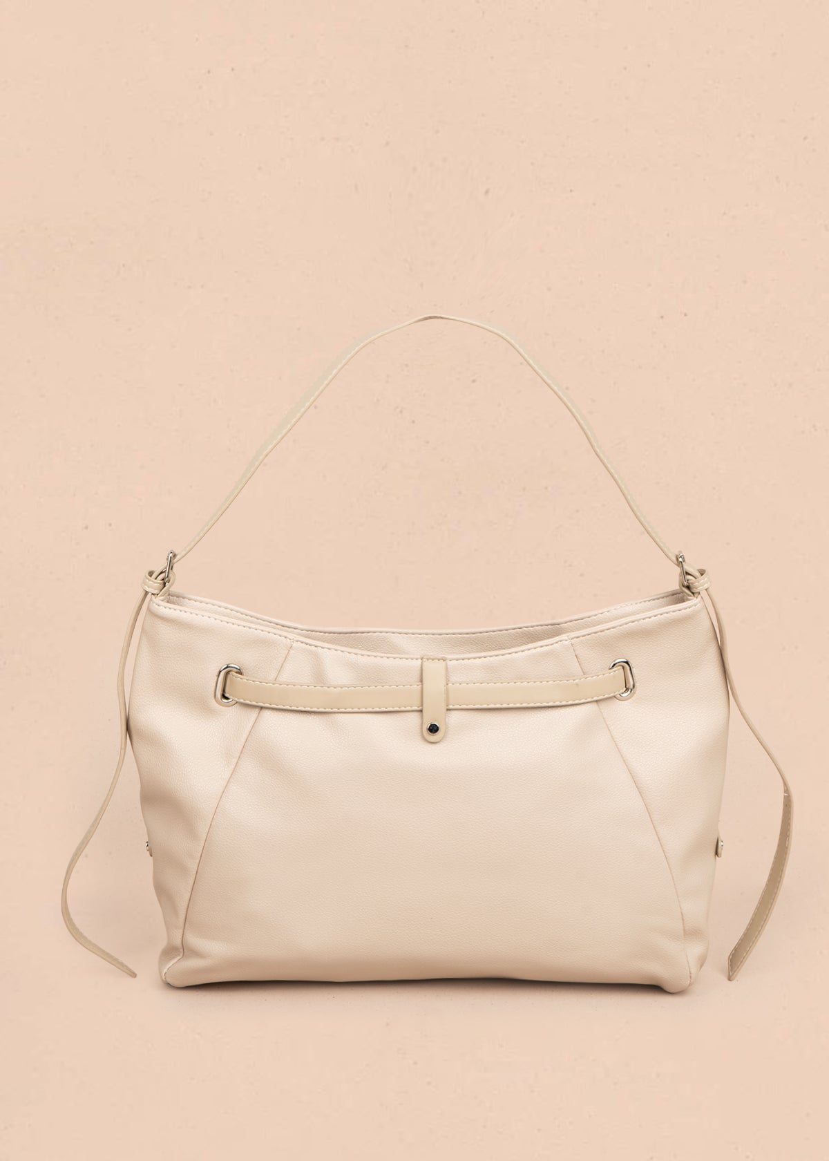 Bolso tipo shopping color beige con correa frontal 106182