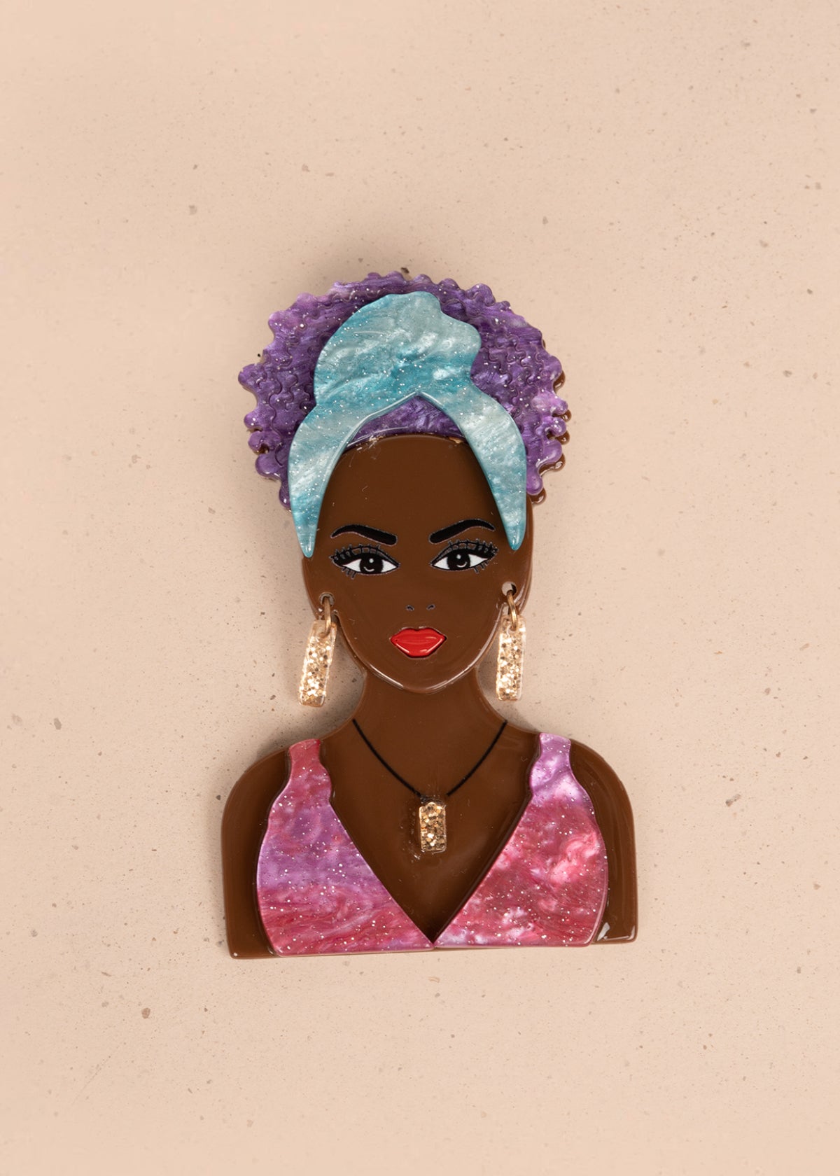 Prendedor de mujer con detalles decorativos color morado 106209