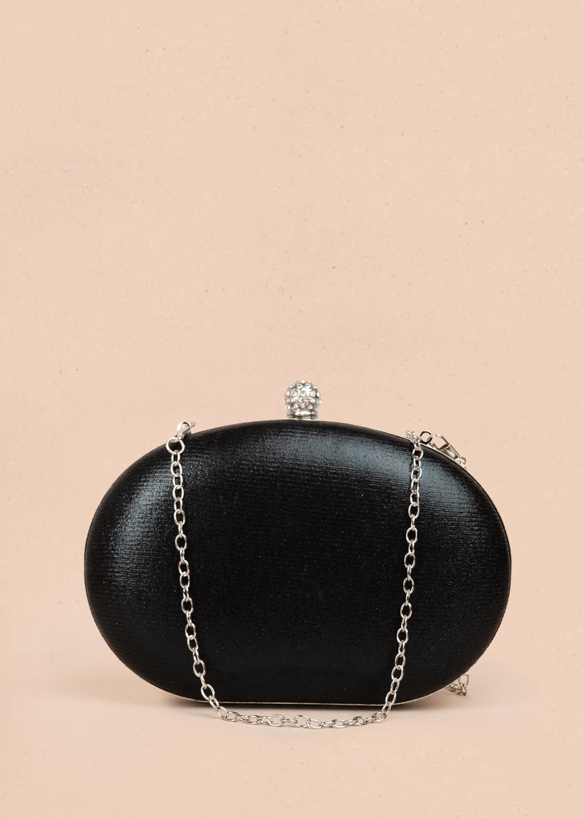 Bolso tipo bandolera color negro con pedrería 106241