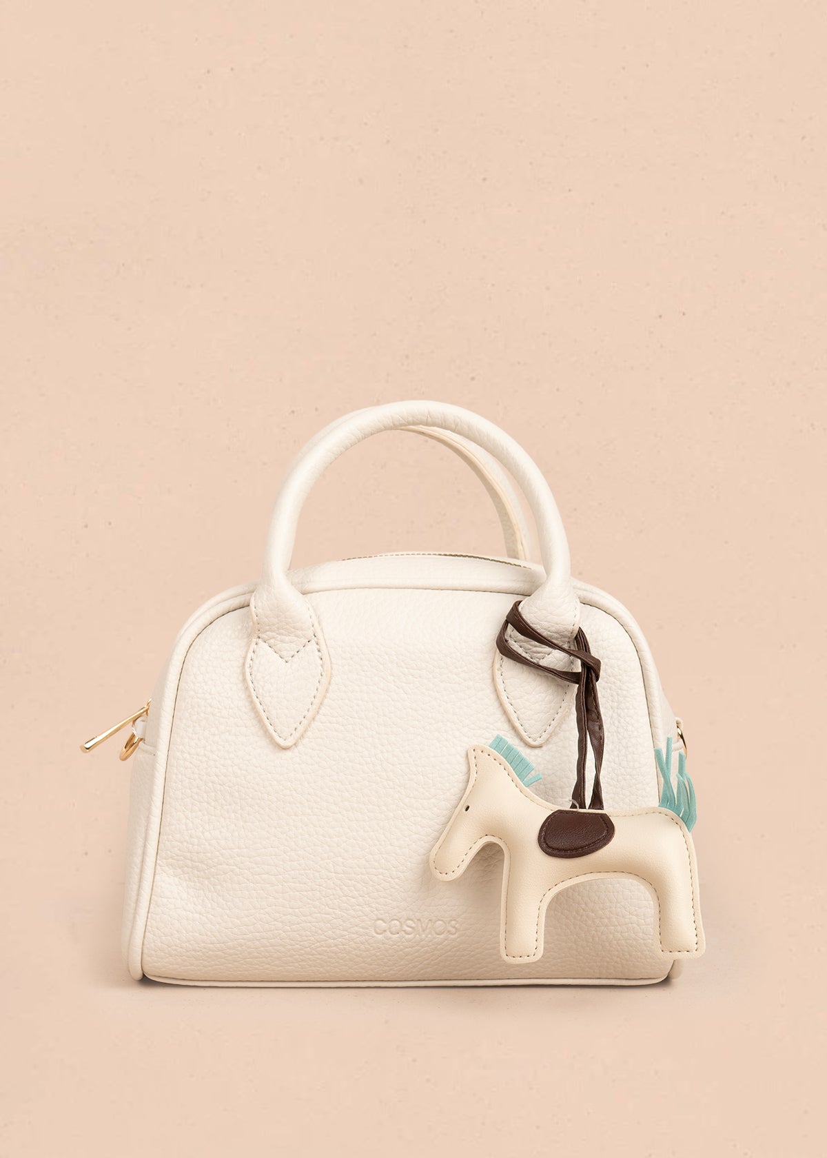 Bolso manos libres color blanco con llavero 106285