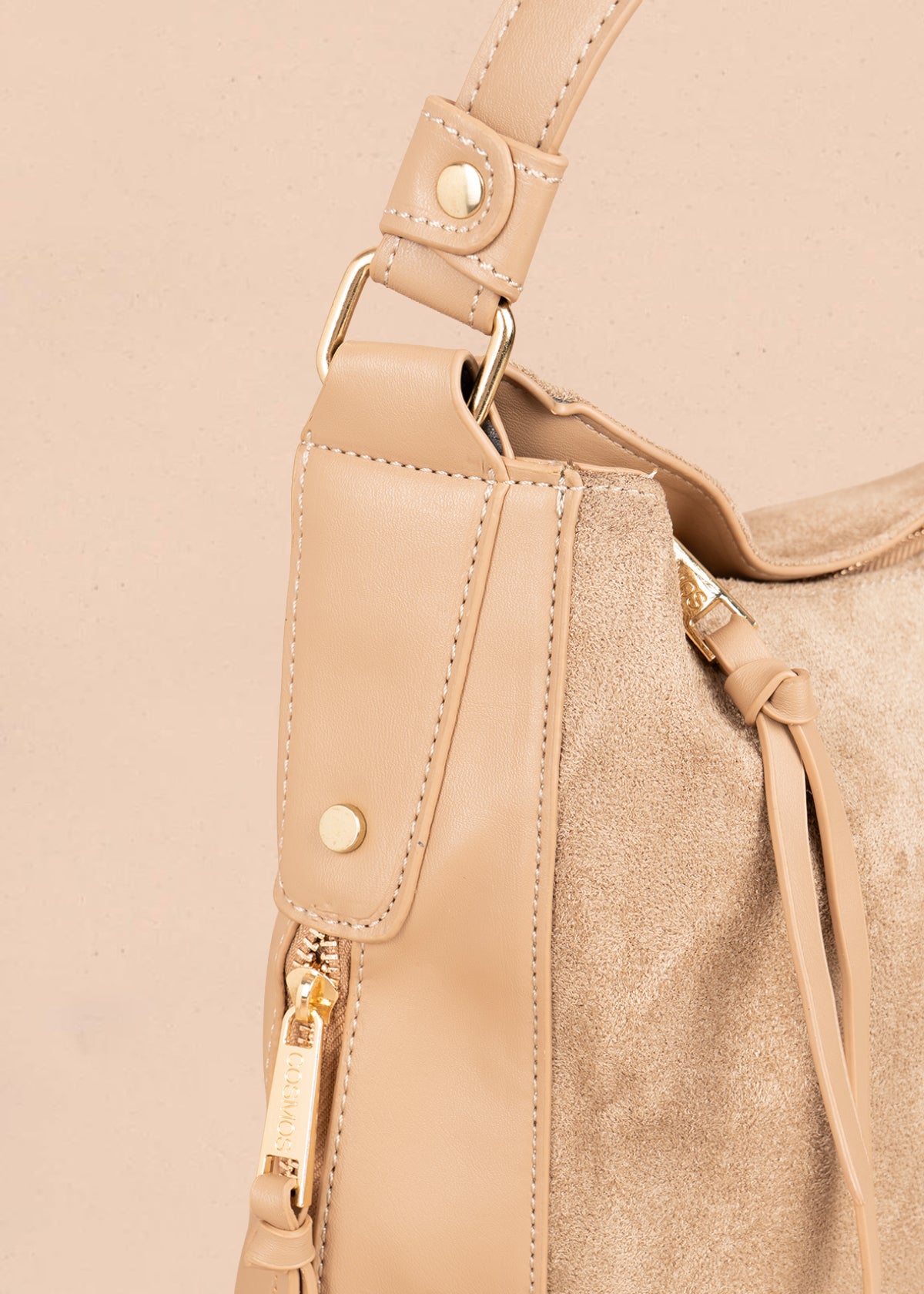 Bolso tipo shopping color camel textura en gamuza sintética 106292