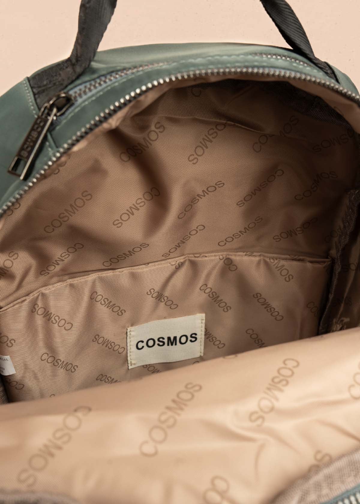 Morral color verde con bolsillos delanteros 106296
