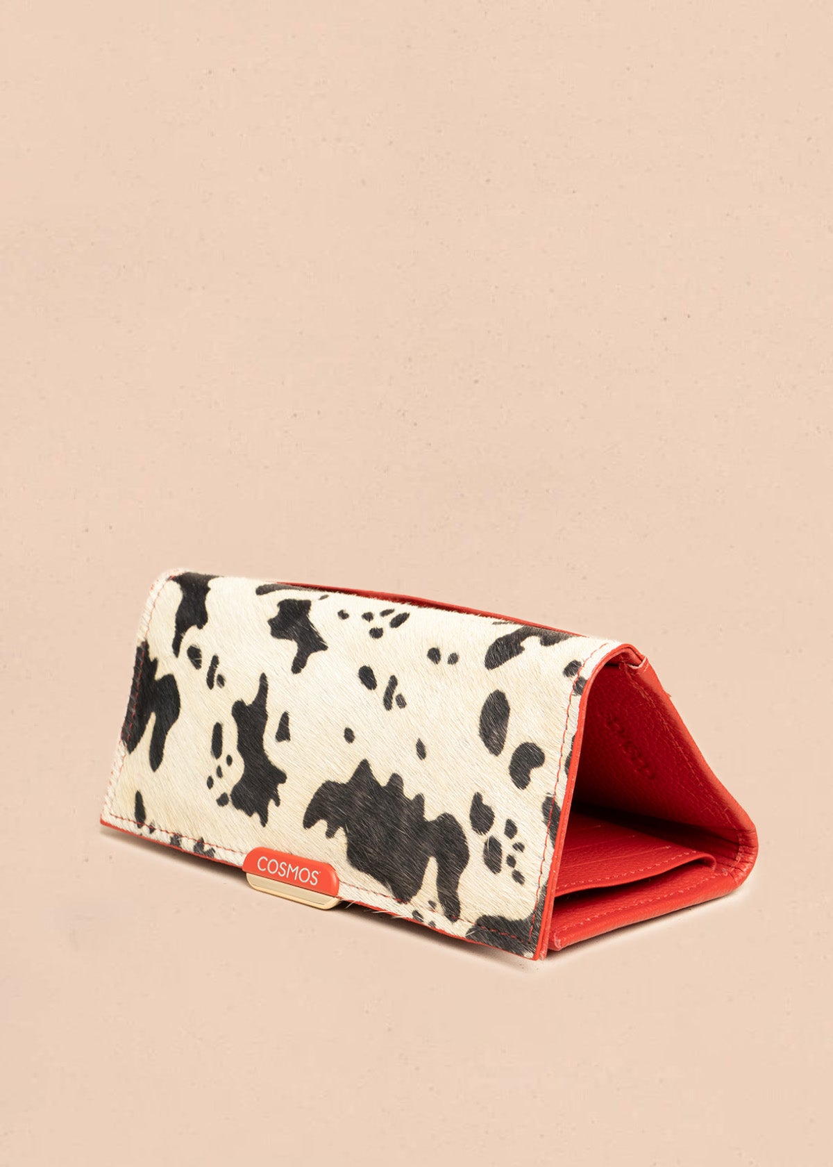 Billetera grande de cuero color rojo con solapa animal print 106319