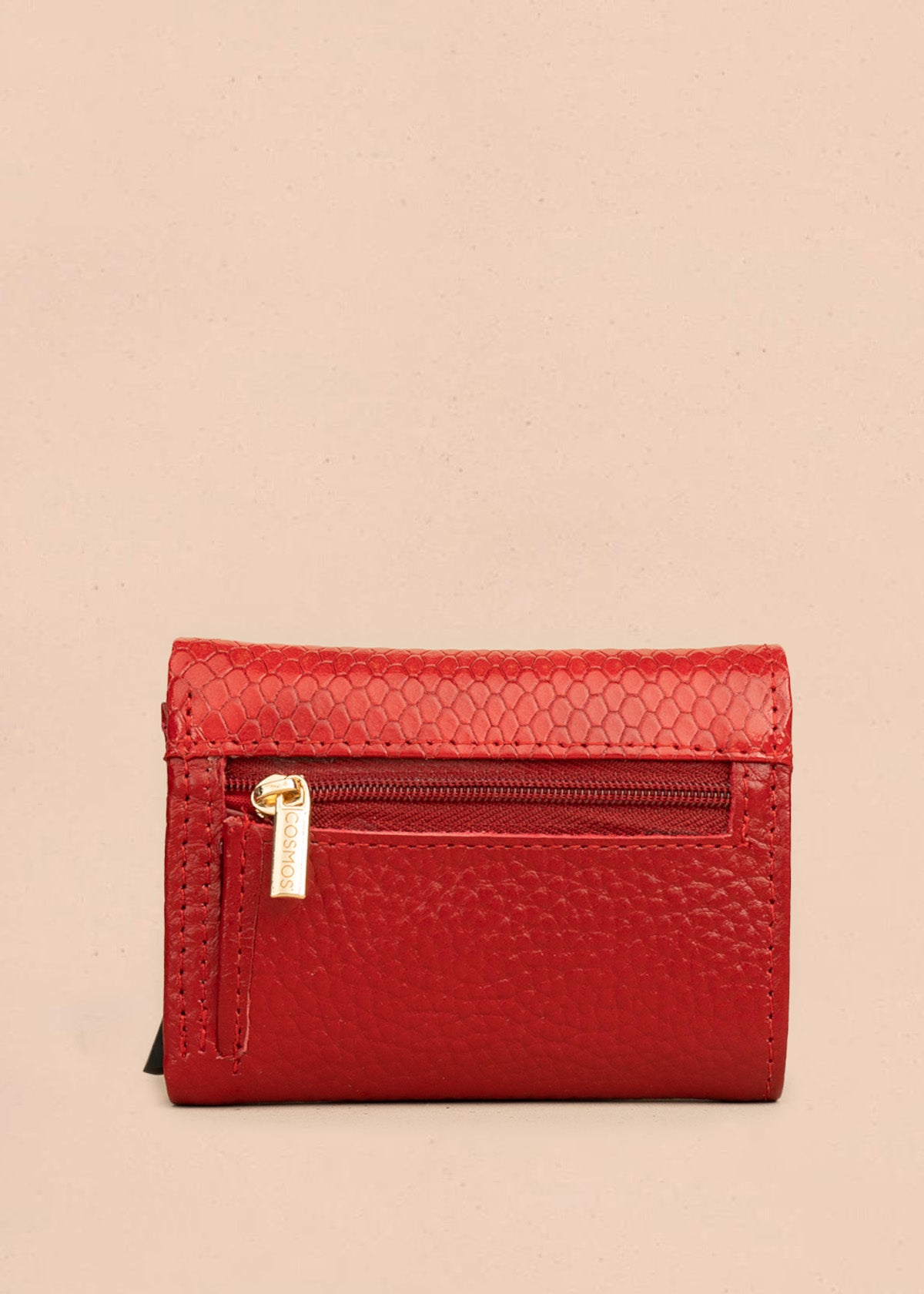 Billetera pequeña de cuero color rojo con tarjetero y aplique de conejo 106321
