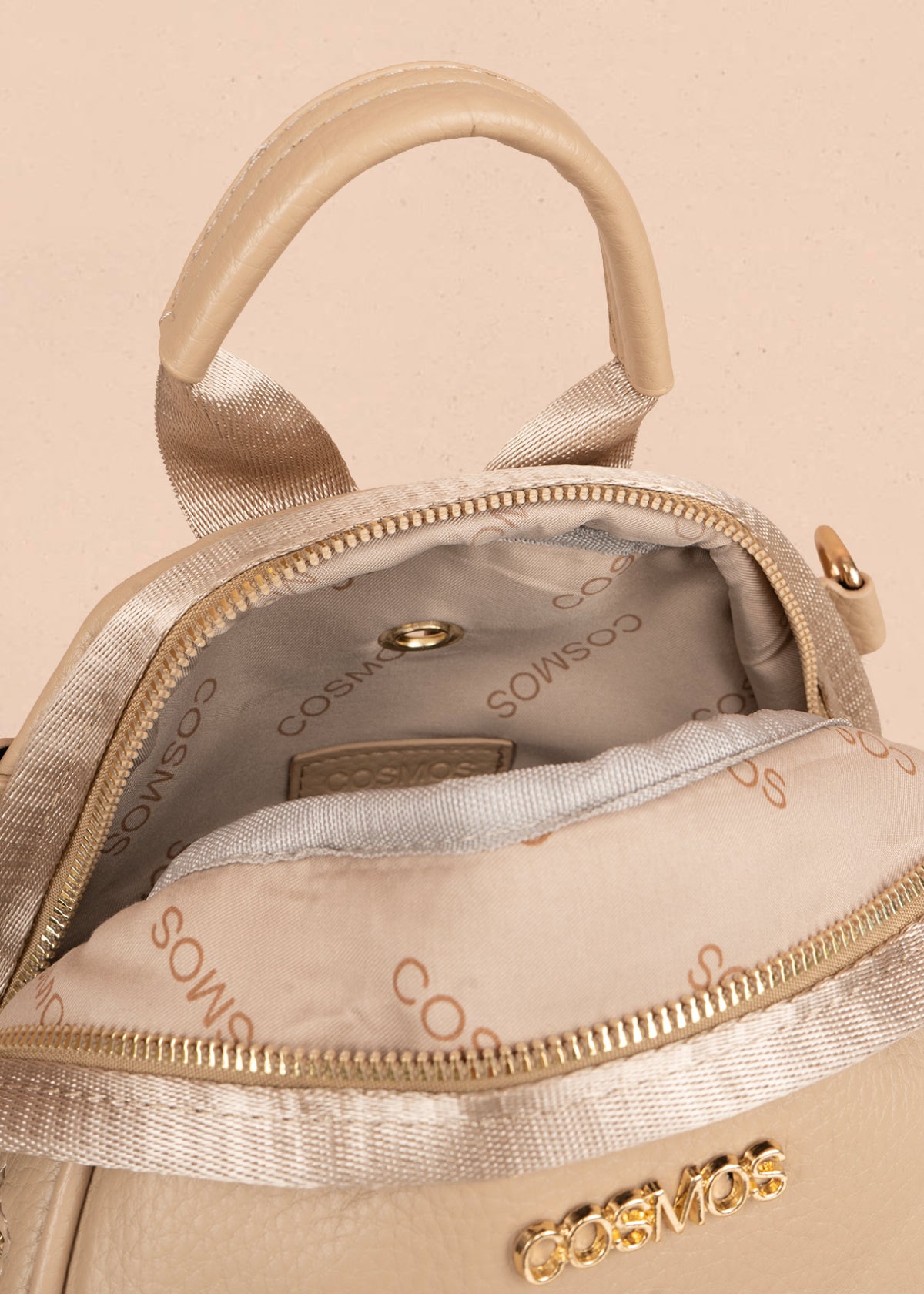 Morral en color arena con detalle de llavero 106326