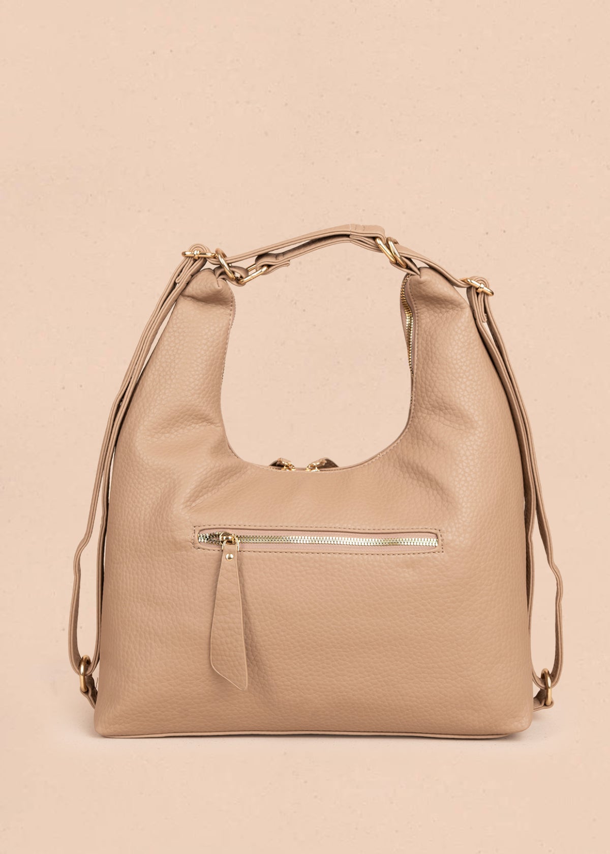 Bolso tipo shopping color moca silueta hobo 106330