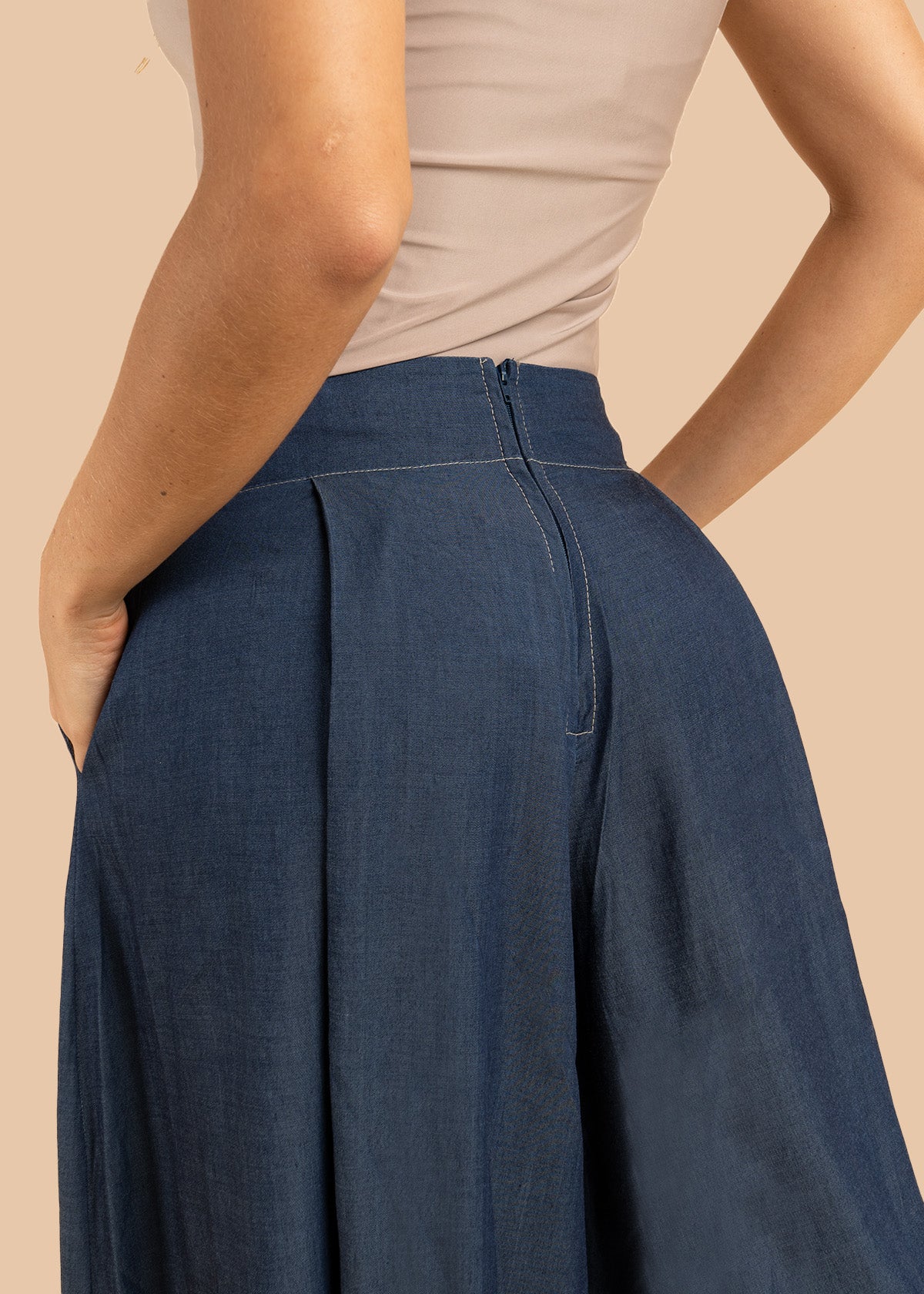 Pantalón tipo palazzo color azul 106349