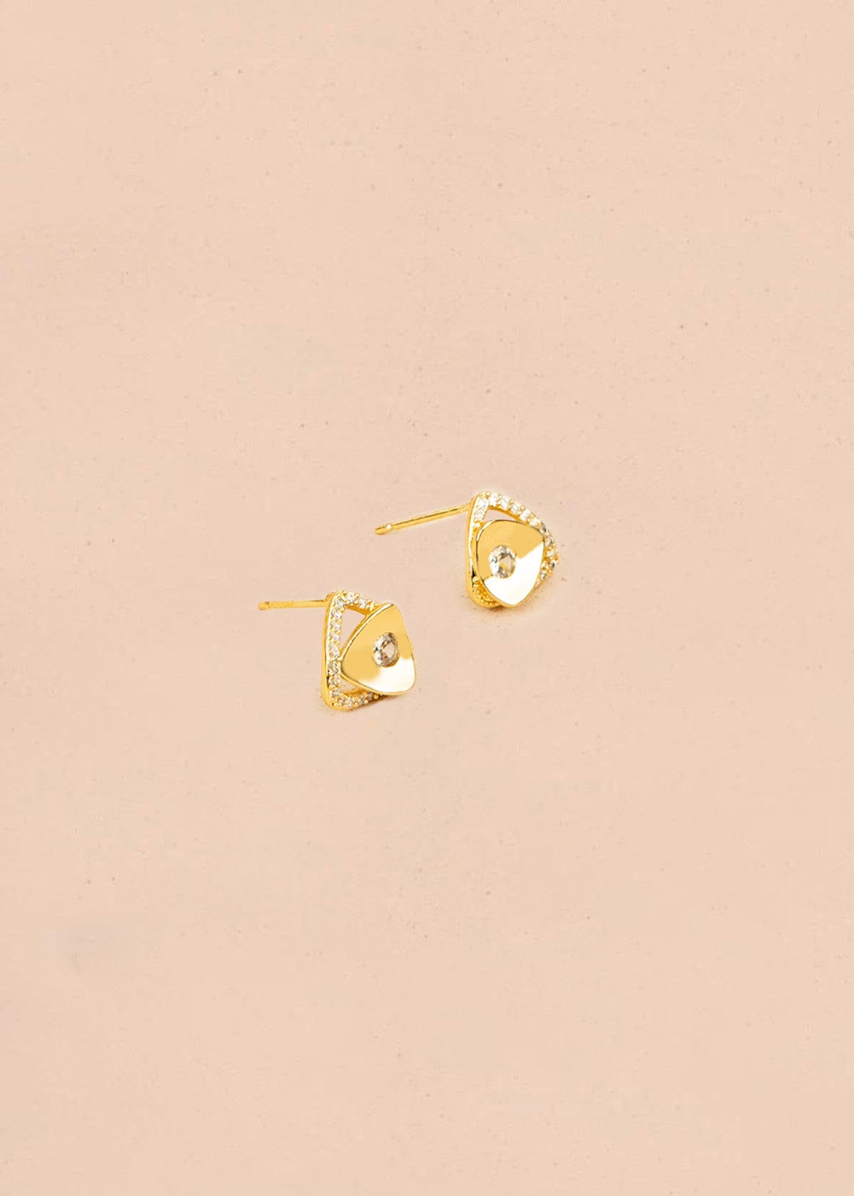 Set x3 aretes color dorado estrella y piedras 106357