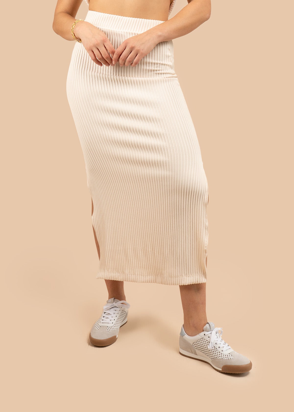 Falda color beige con tejido acanalado 106386
