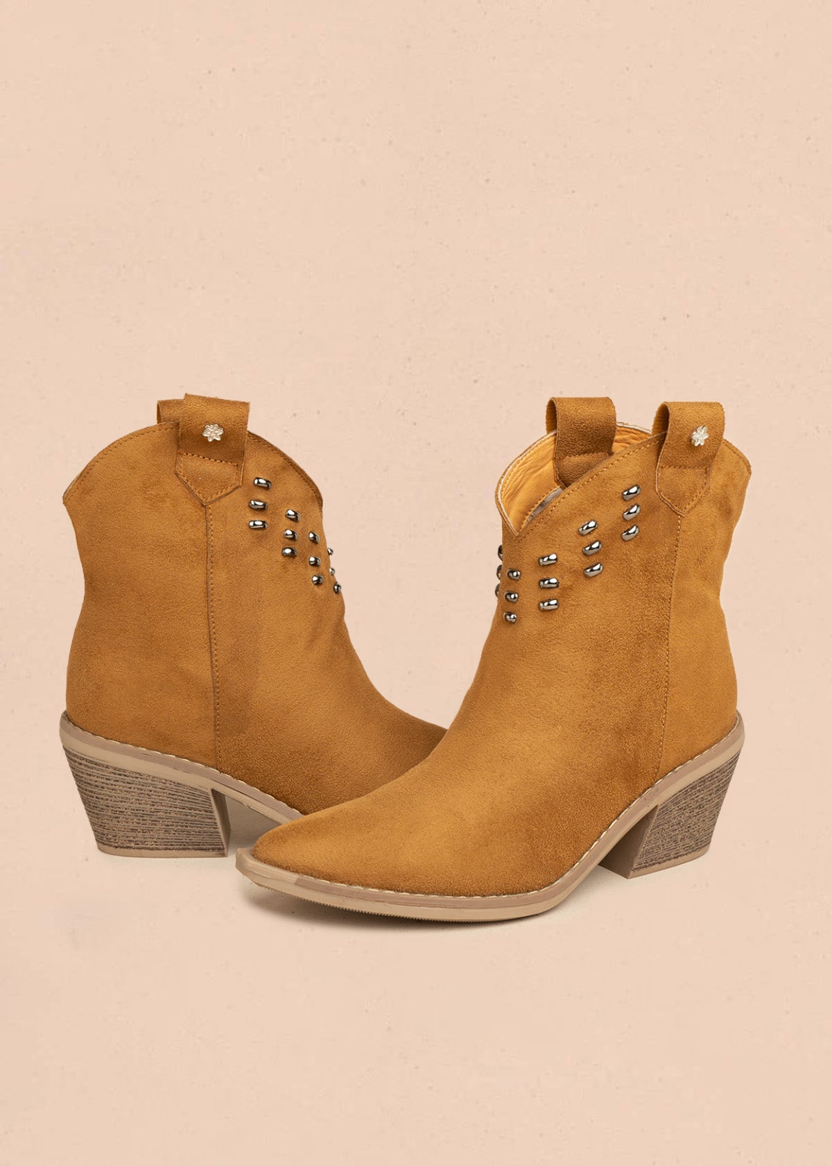 Botines texanos color miel de gamuza sintética y taches 106432