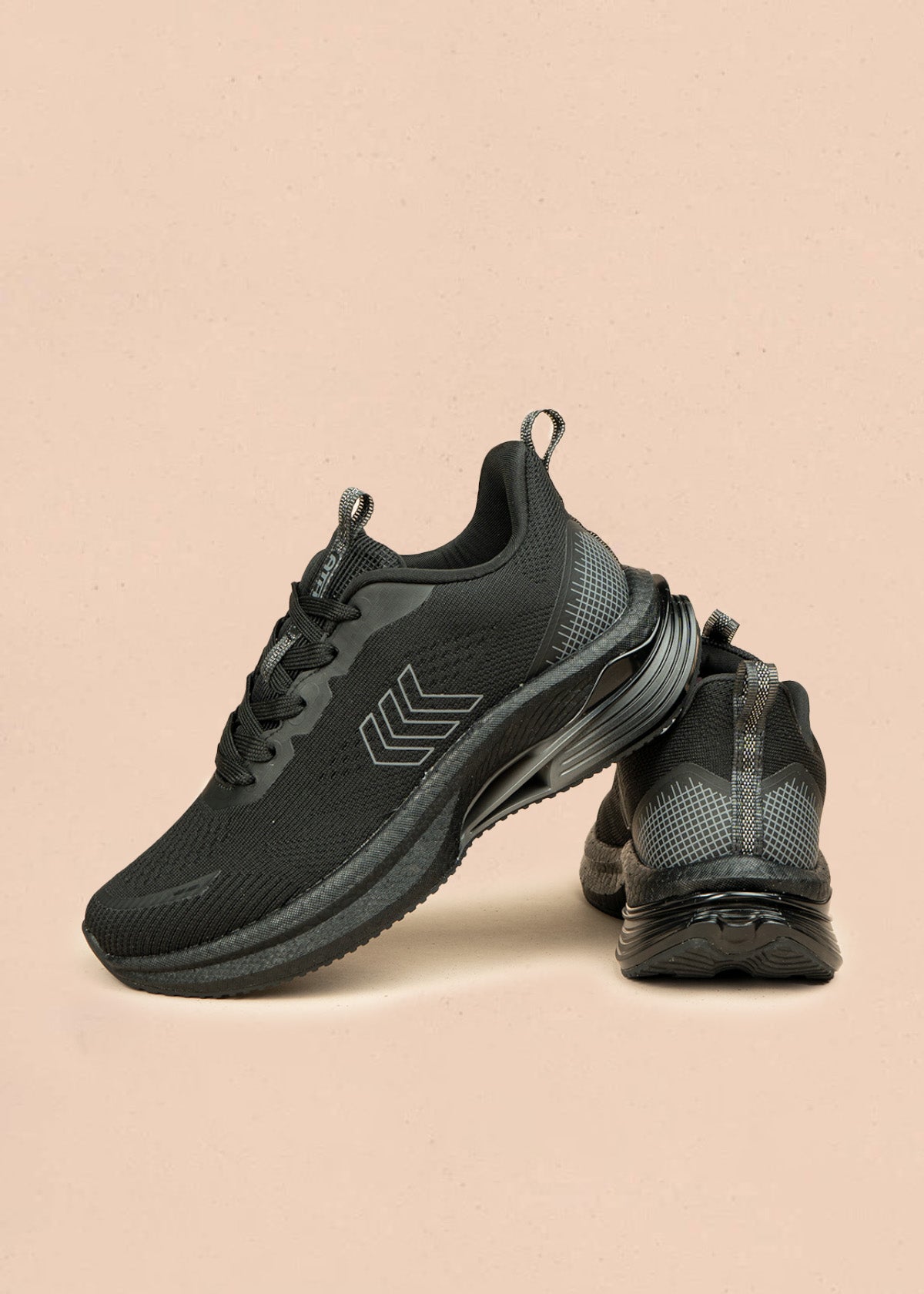Tenis deportivos color negro 106443